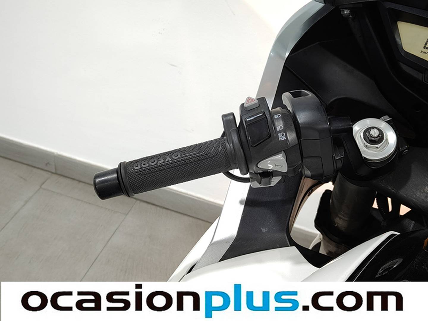 Foto Honda VFR 1200 F DCT Honda VFR 1200 F DCT