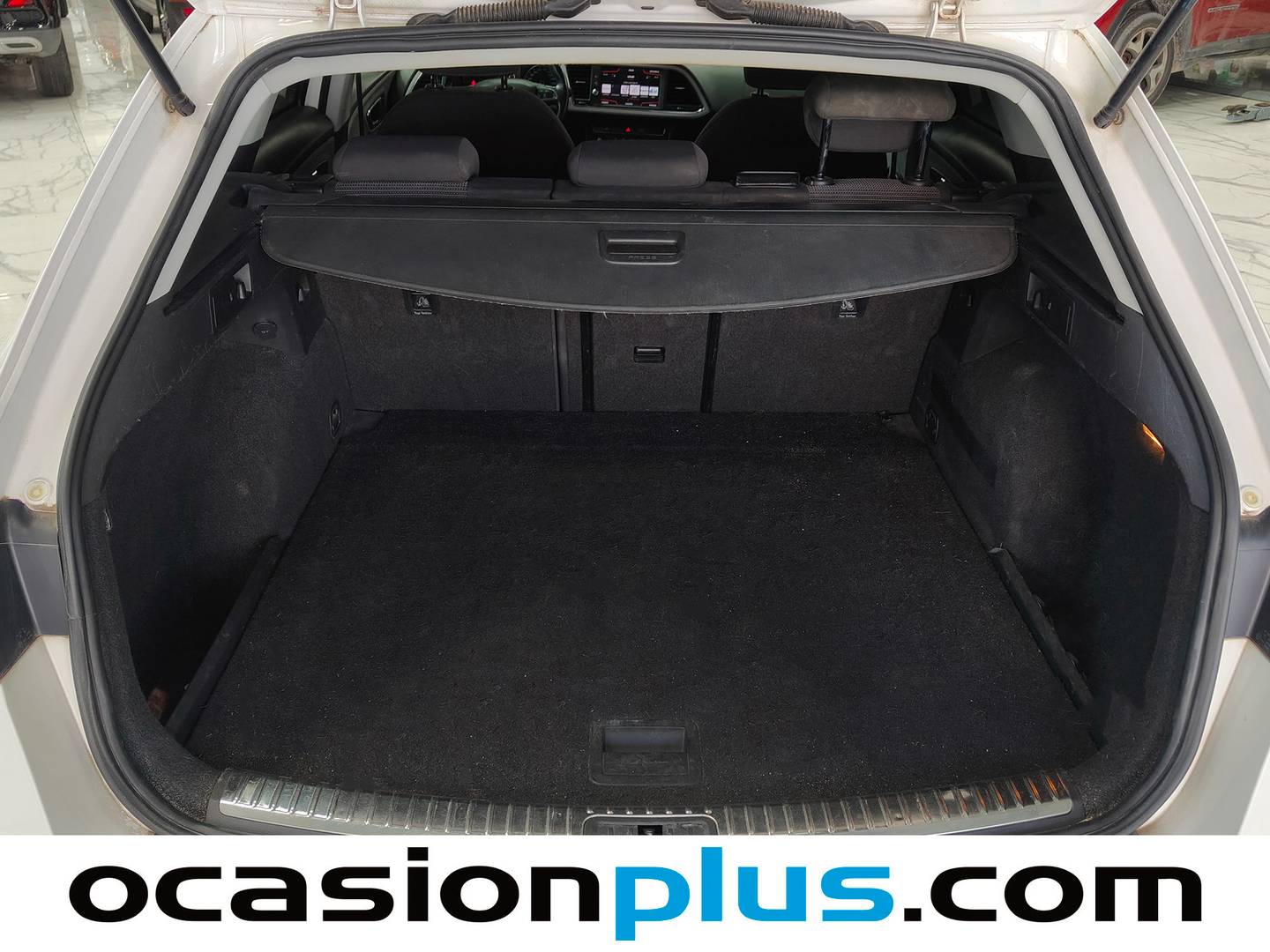 Fotos maletero Seat León Seat León ST 1.6 TDI S&S Style (115 CV)