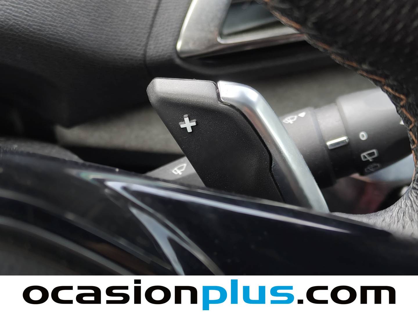 Foto Peugeot 3008 Peugeot 3008 PureTech 130 S&S GT EAT8  (130 CV)