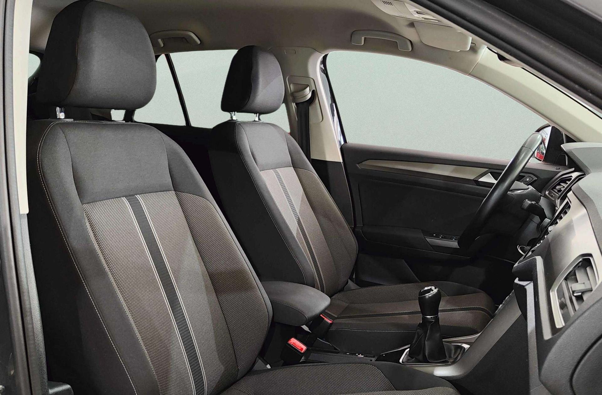 Volkswagen T-Roc Advance 1.0 TSI - foto 18