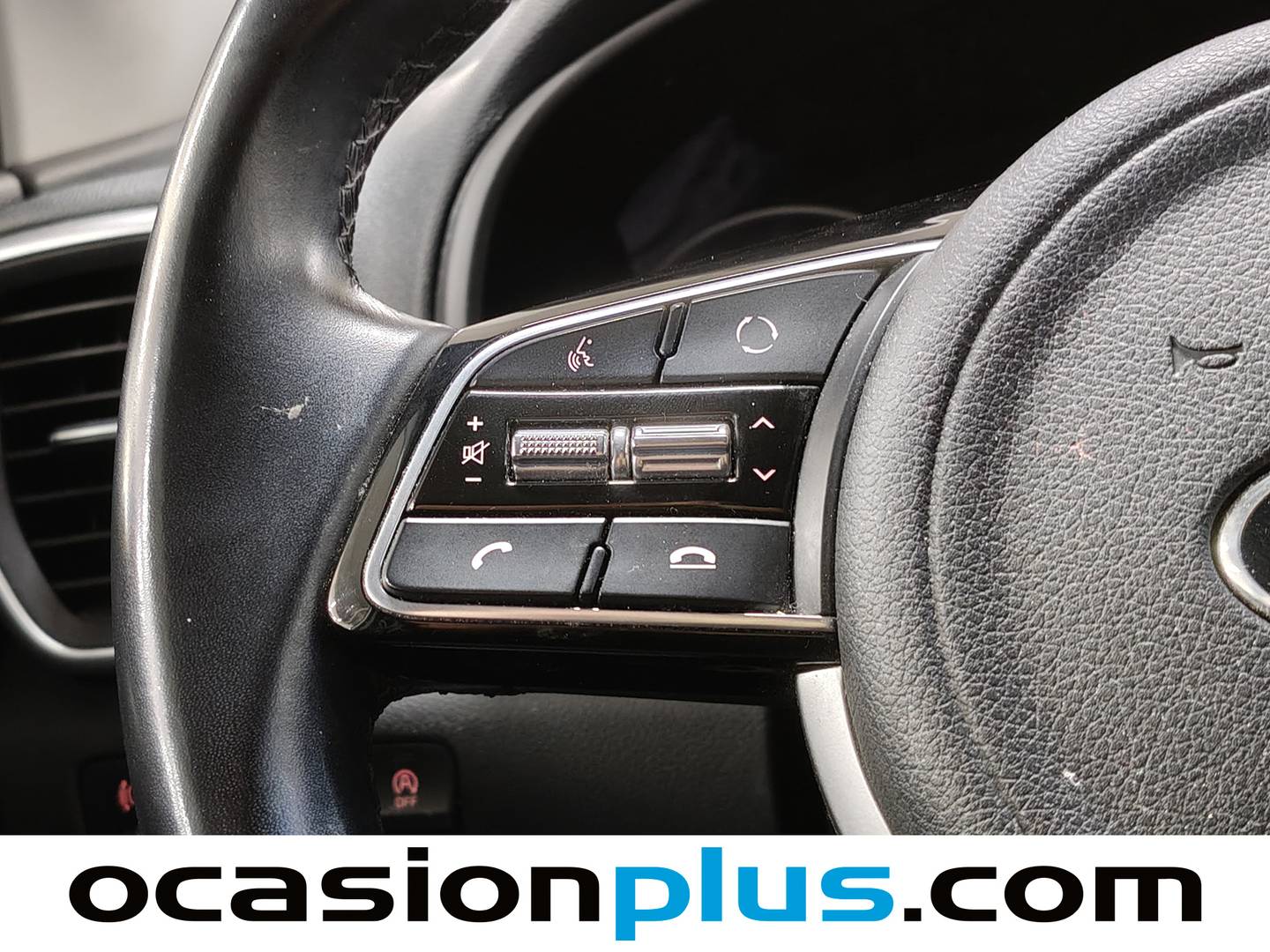 KIA Sportage KIA Sportage 1.6 MHEV Concept 4x2 (115 CV) seminuevo