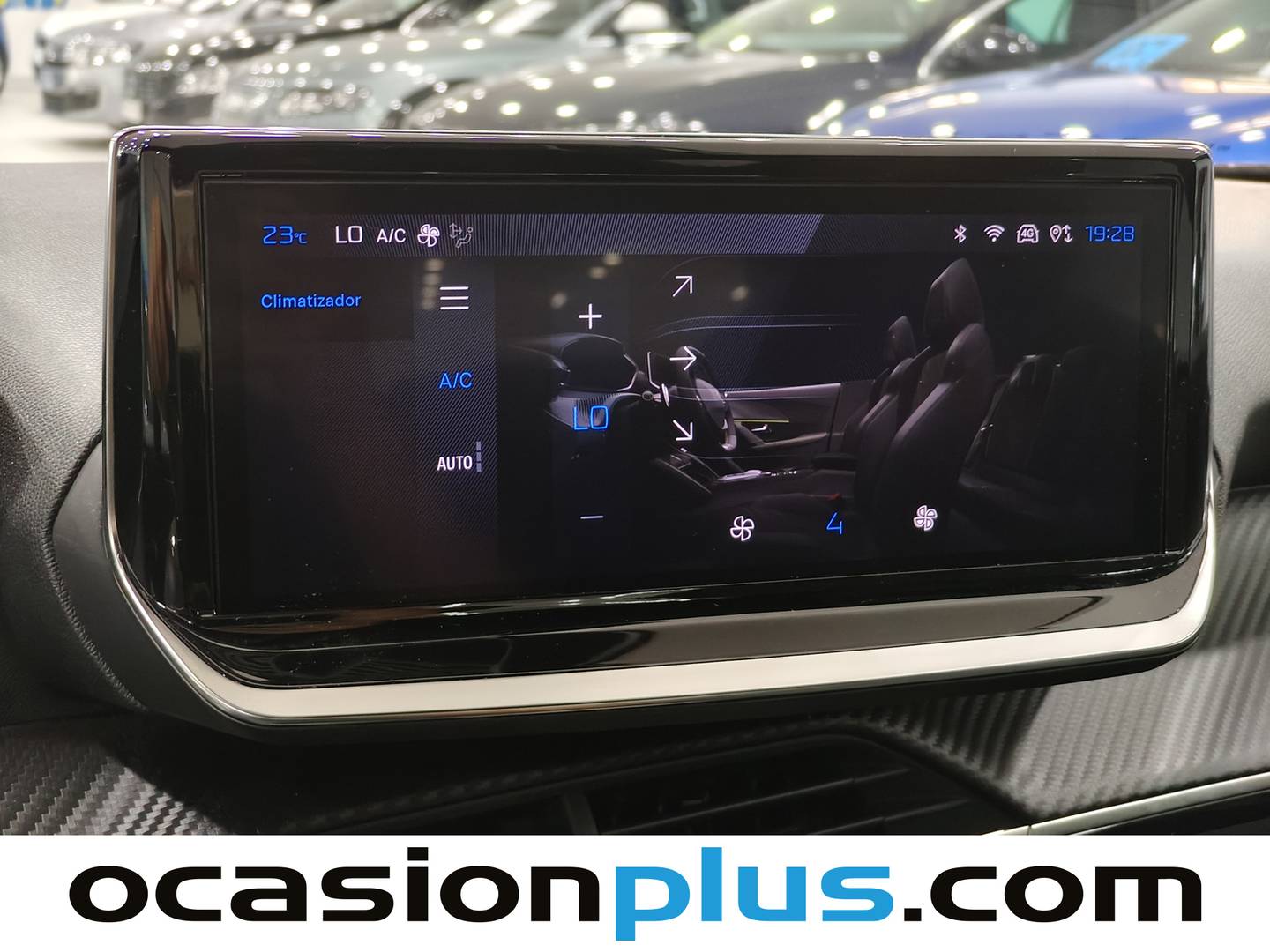 Peugeot 2008 Peugeot 2008 Allure Hybrid eDCS6 (145 CV) seminuevo