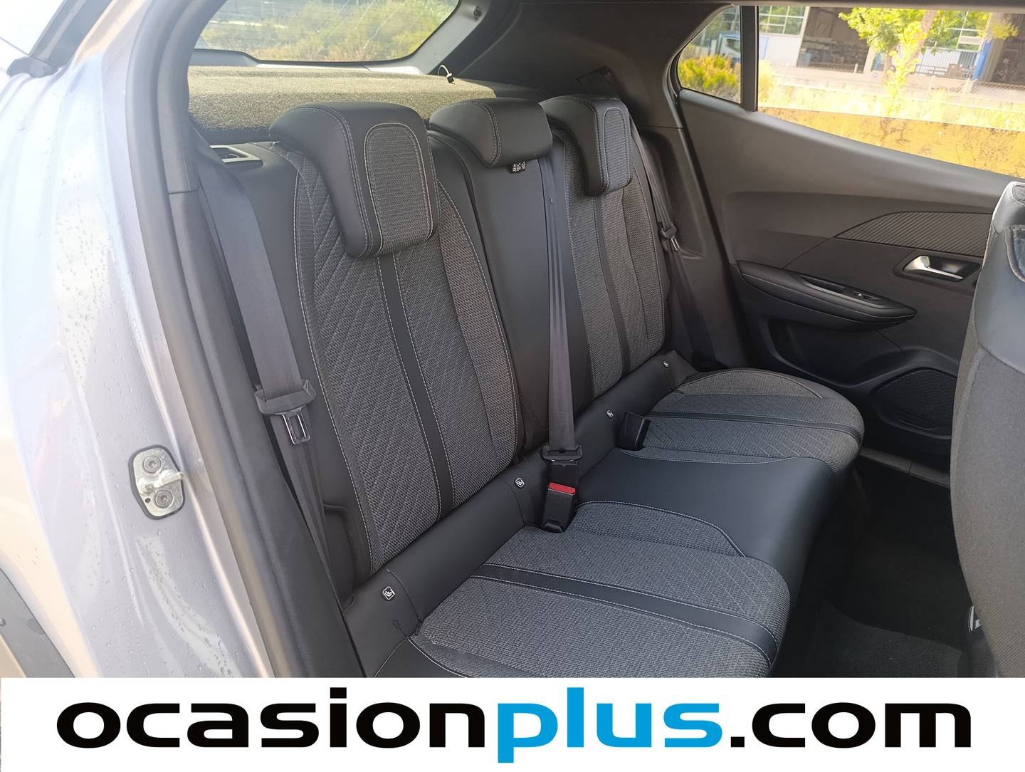 Peugeot 2008 Peugeot 2008 Allure Hybrid eDCS6 (145 CV) híbrido