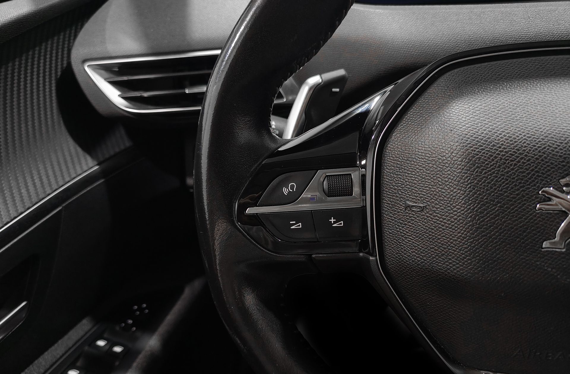 Peugeot 5008 BlueHDi 130 Active EAT8 7 plazas - foto 27