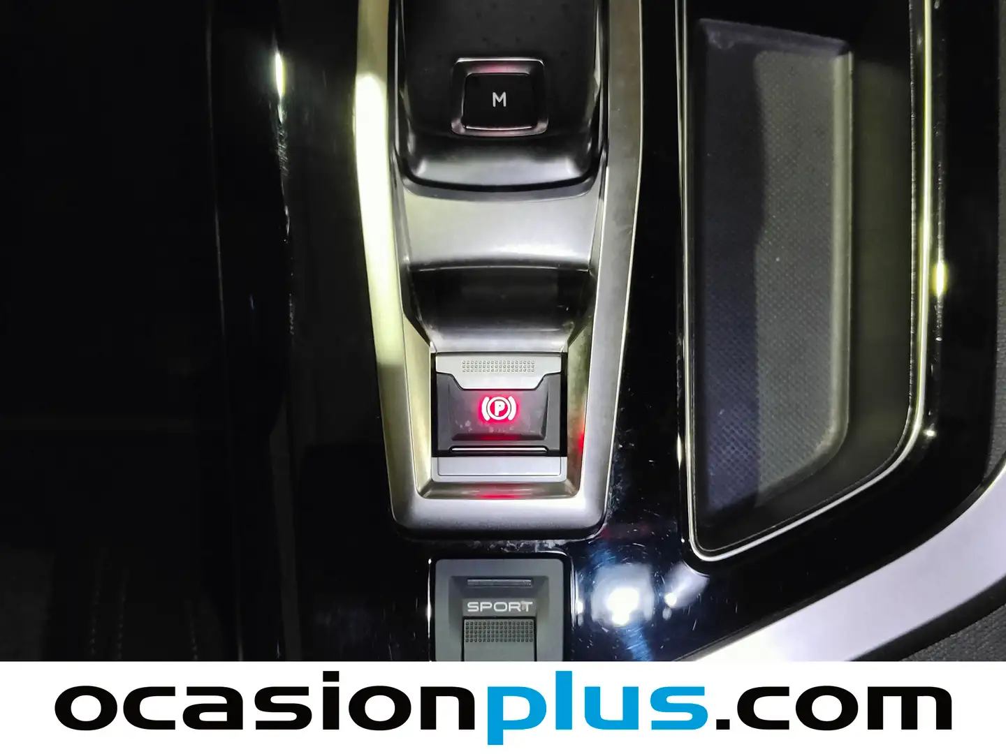 Foto Peugeot 3008 Peugeot 3008 PureTech 130 S&S GT Line EAT8 (130 CV)