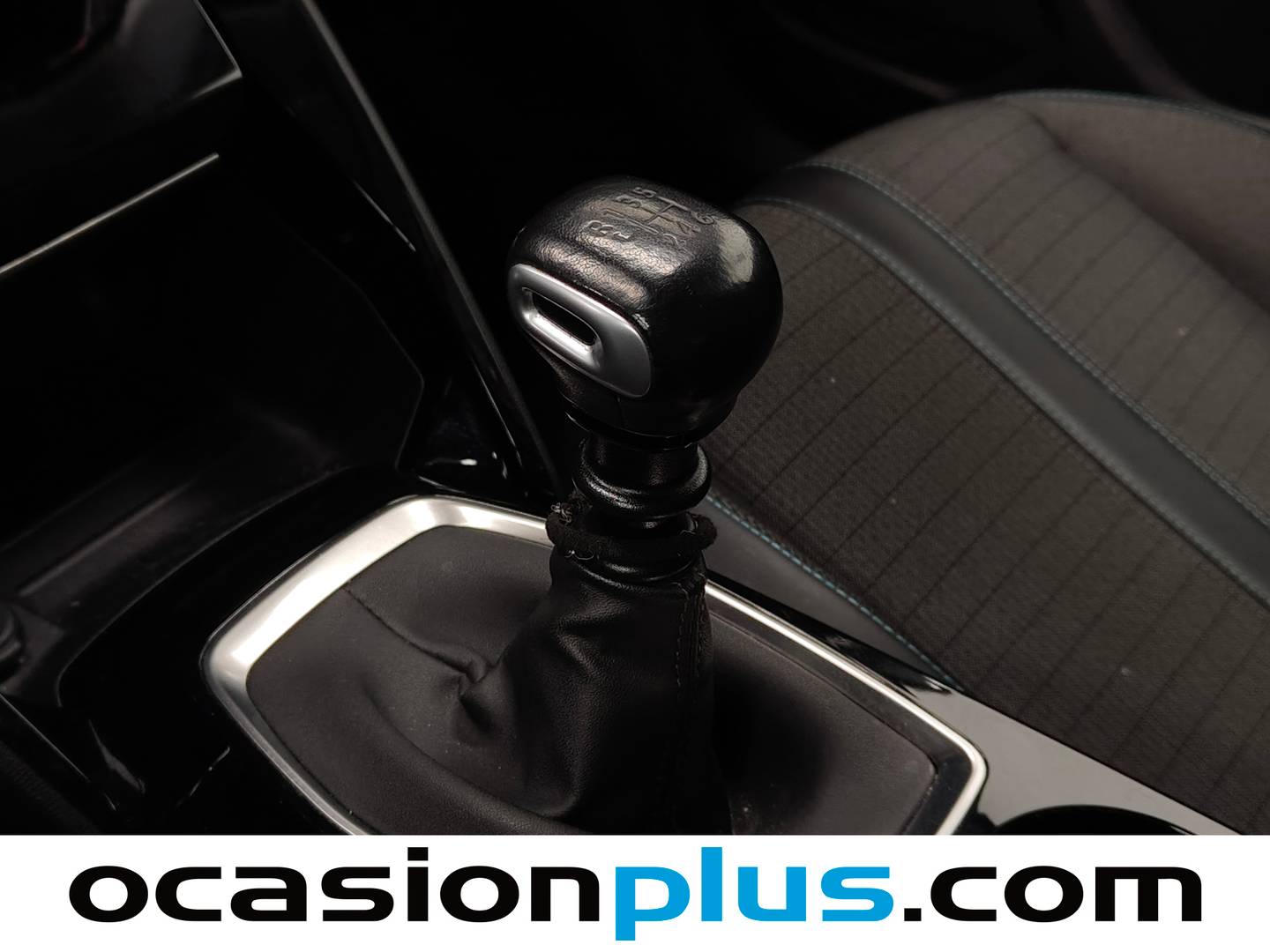 Peugeot 2008 Peugeot 2008 BlueHDi 110 Allure Pack (110 CV) de segunda mano