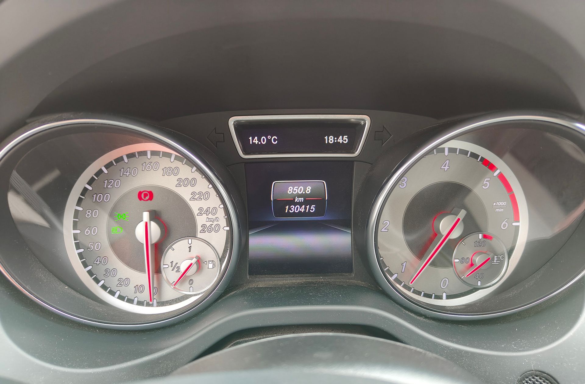 Mercedes-Benz GLA 200 CDI Urban - foto 22