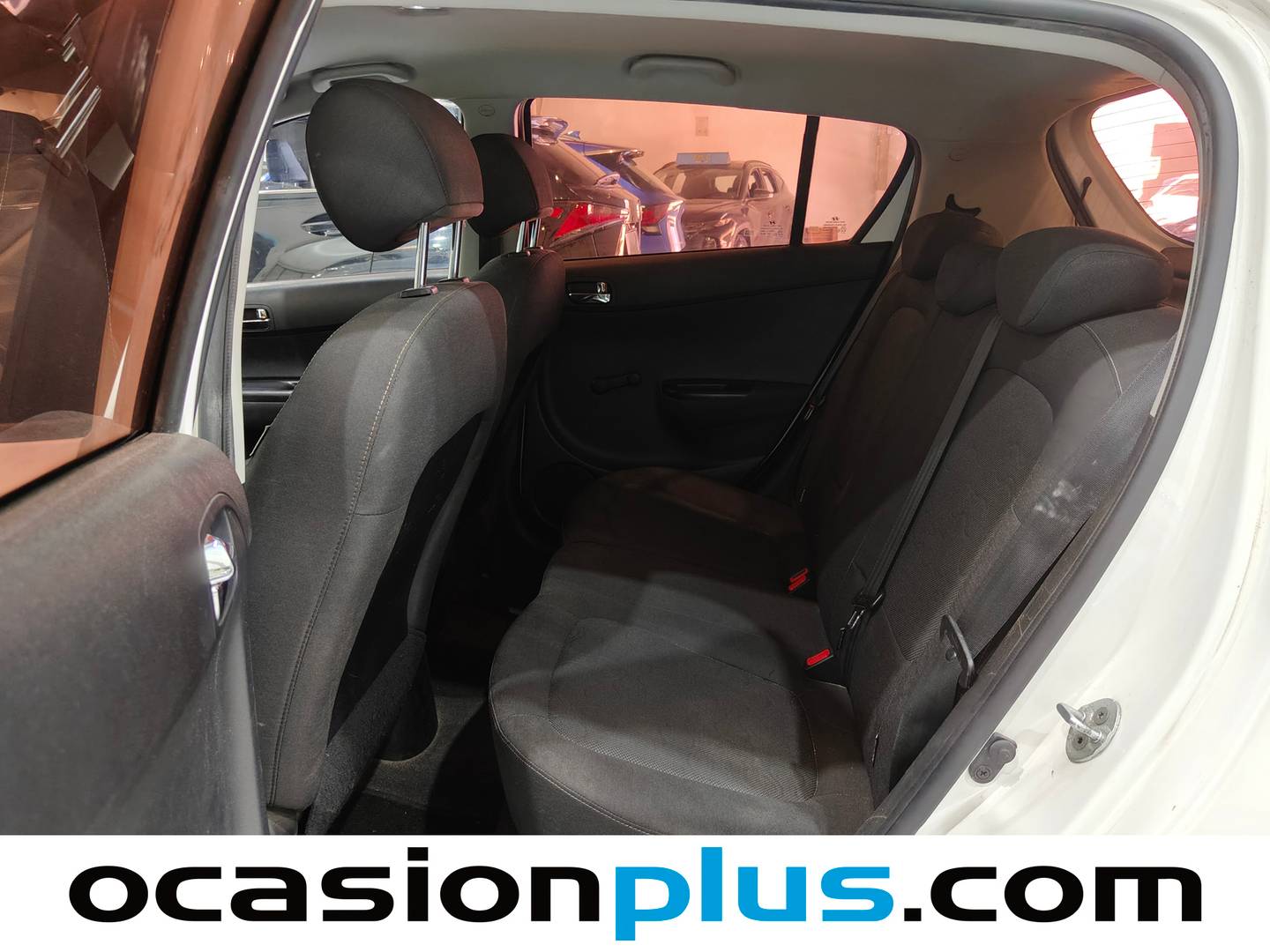 Foto asientos traseros Hyundai i20 Hyundai i20 1.2 Classic AA Key (78 CV)