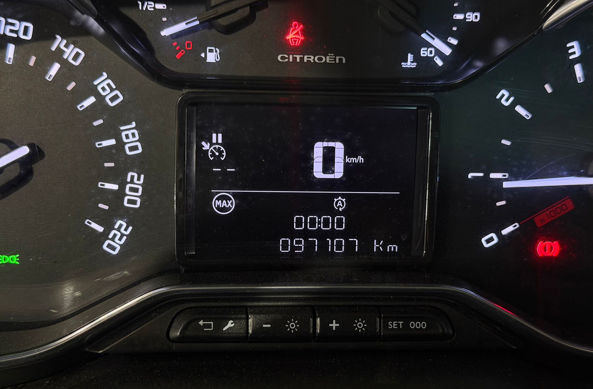 Citroën C3 Aircross PureTech 110 Plus - foto 10