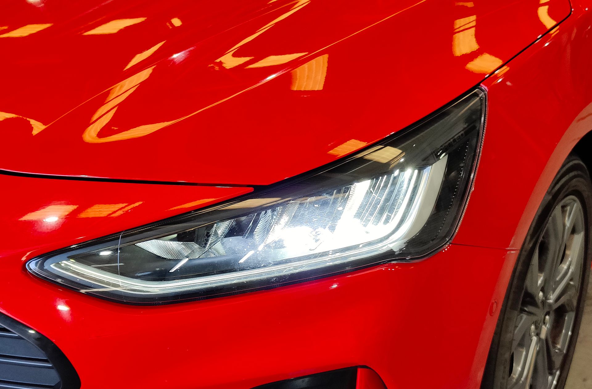 Ford Focus SportBreak 1.0 EcoBoost MHEV ST-Line - foto 14