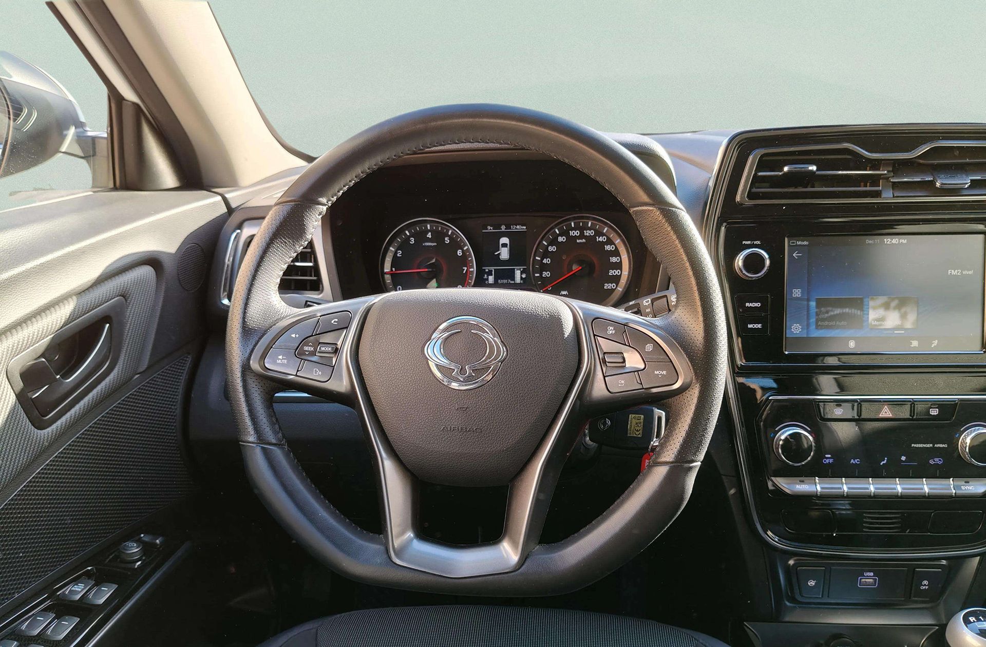 SsangYong Tivoli G12T Urban Plus - foto 23