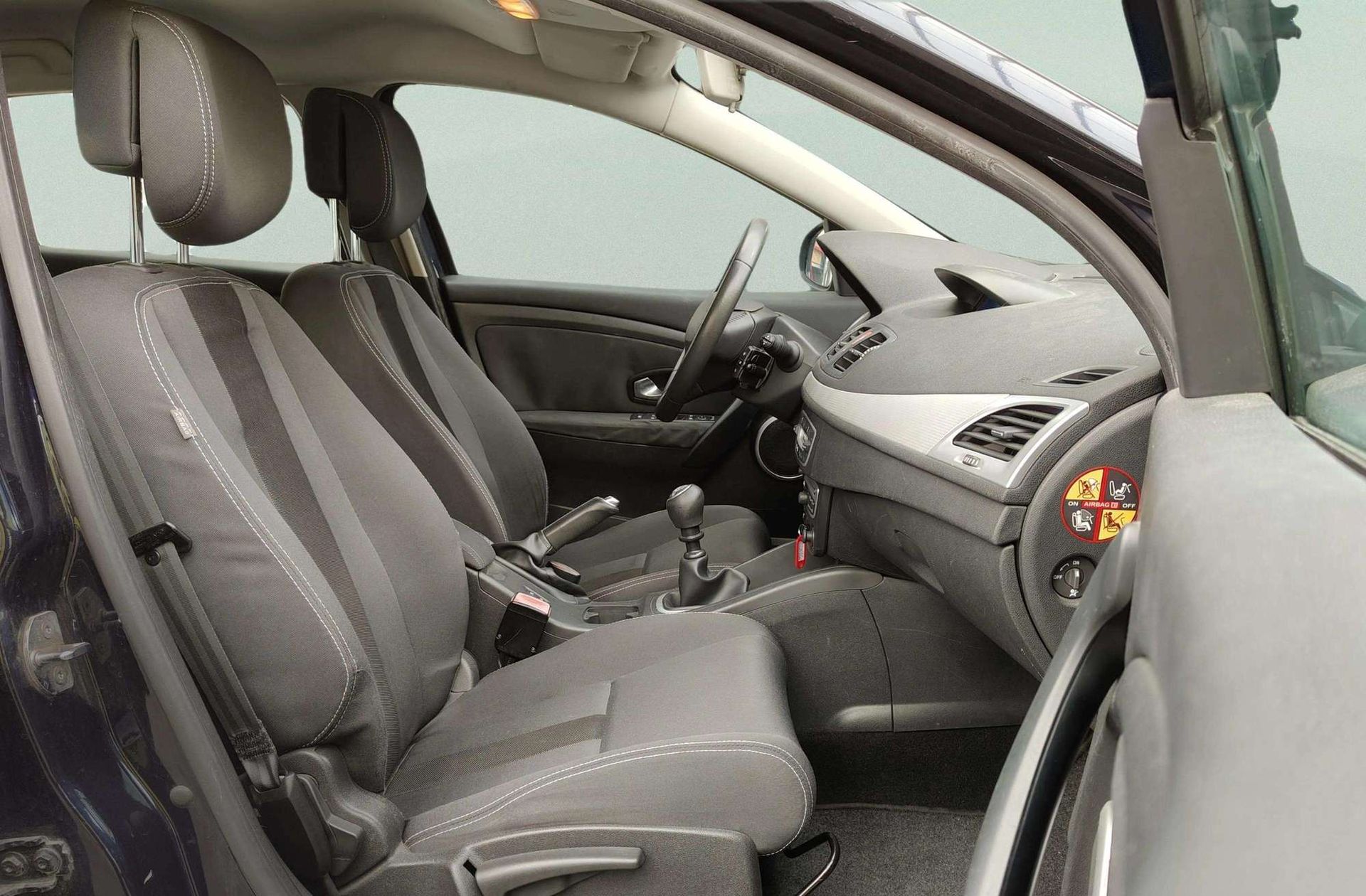 Renault Mégane Sport Tourer 1.9 dCi Dynamique - foto 15