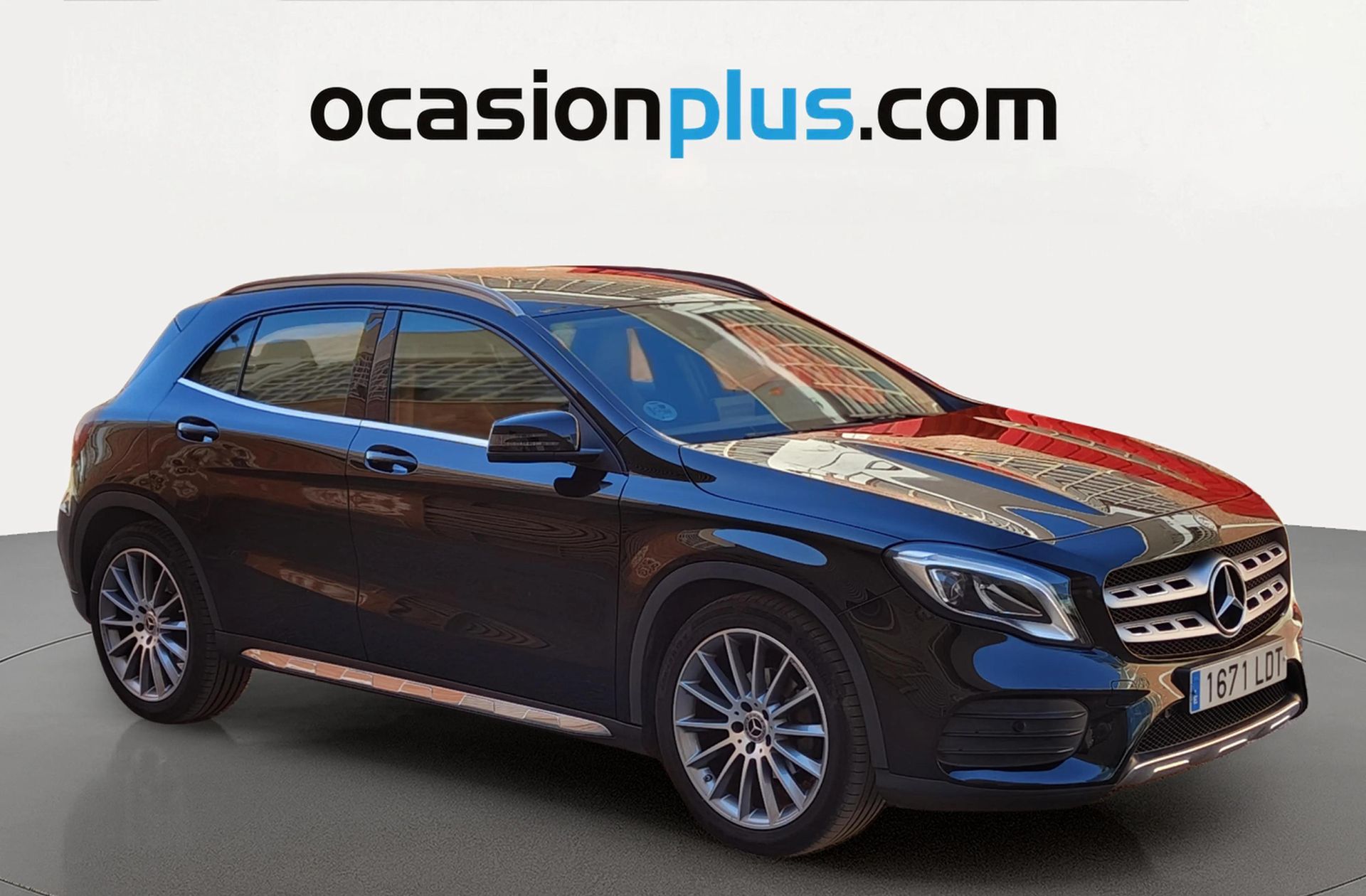 Mercedes-Benz GLA 200 - foto 2