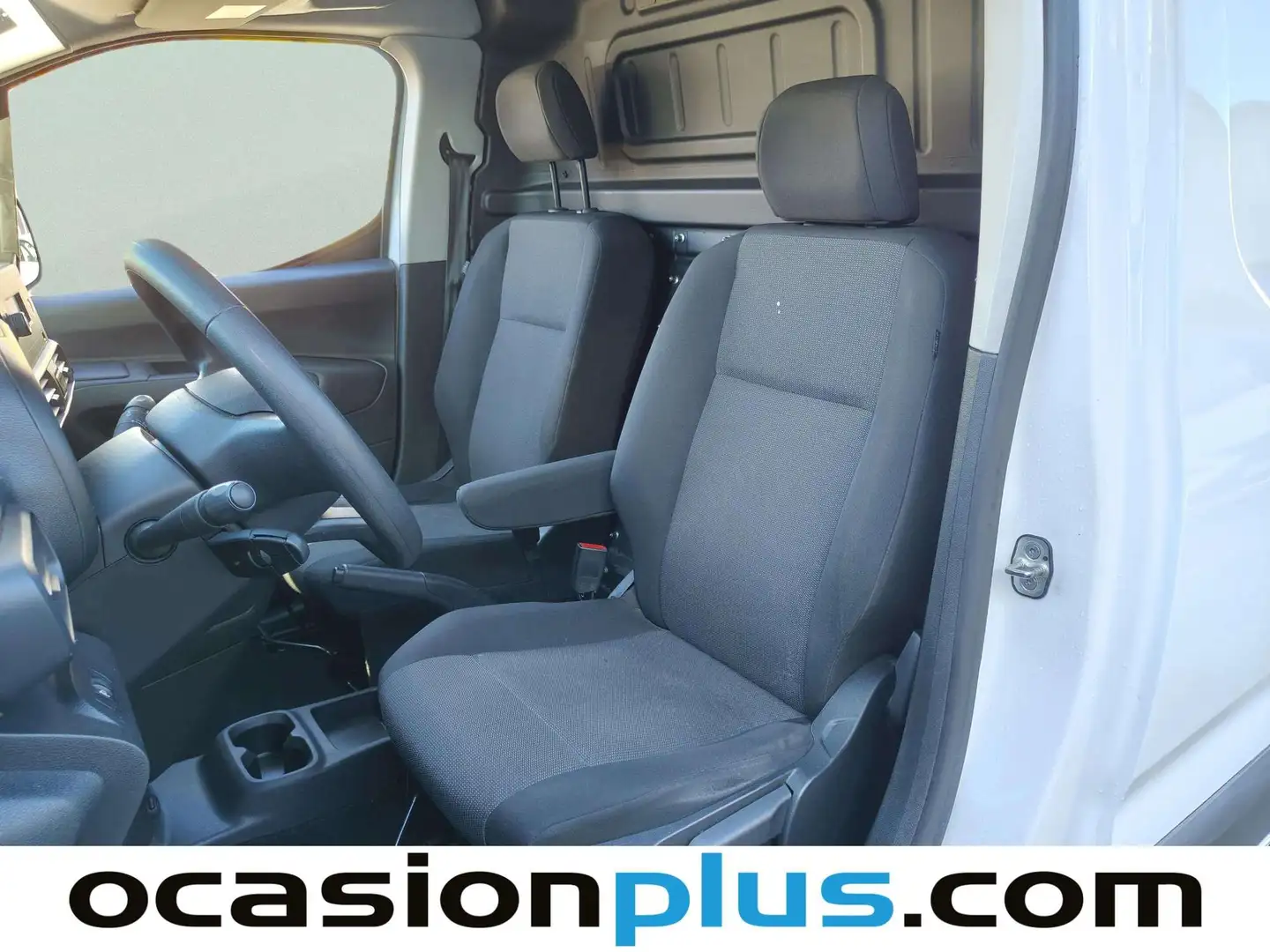 Foto Toyota Proace City Toyota Proace City Furgon 1.5D GX L1 650kg (102 CV)