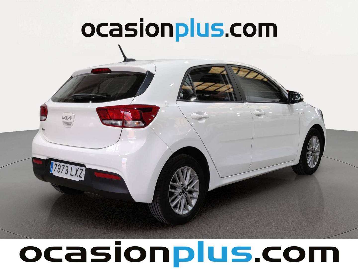 Foto trasera KIA Rio KIA Rio 1.2 DPi Concept (84 CV) derecha