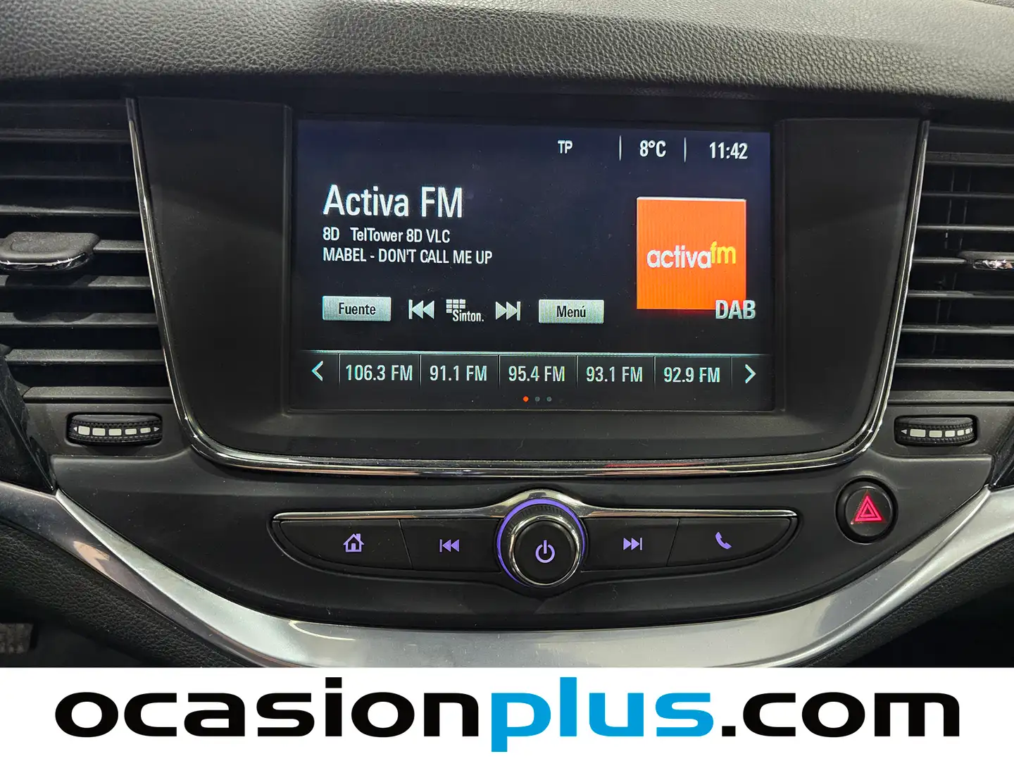 Foto Opel Astra Opel Astra 1.5D DVH Design & Tech (122 CV)