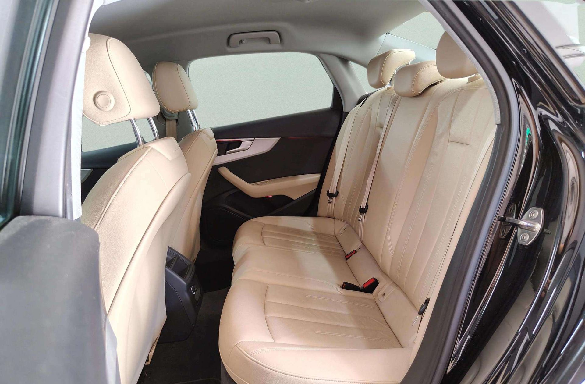 Audi A4 Advanced 35 TDI S tronic - foto 14