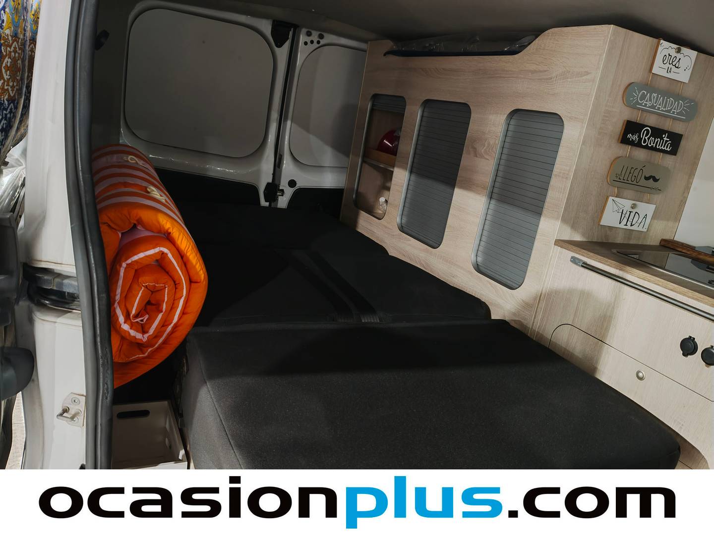 Paquetes del Opel Vivaro Opel Vivaro 1.6 CDTI Expression L2 H1 2.9t (90 CV) Camperizada 2 Plazas