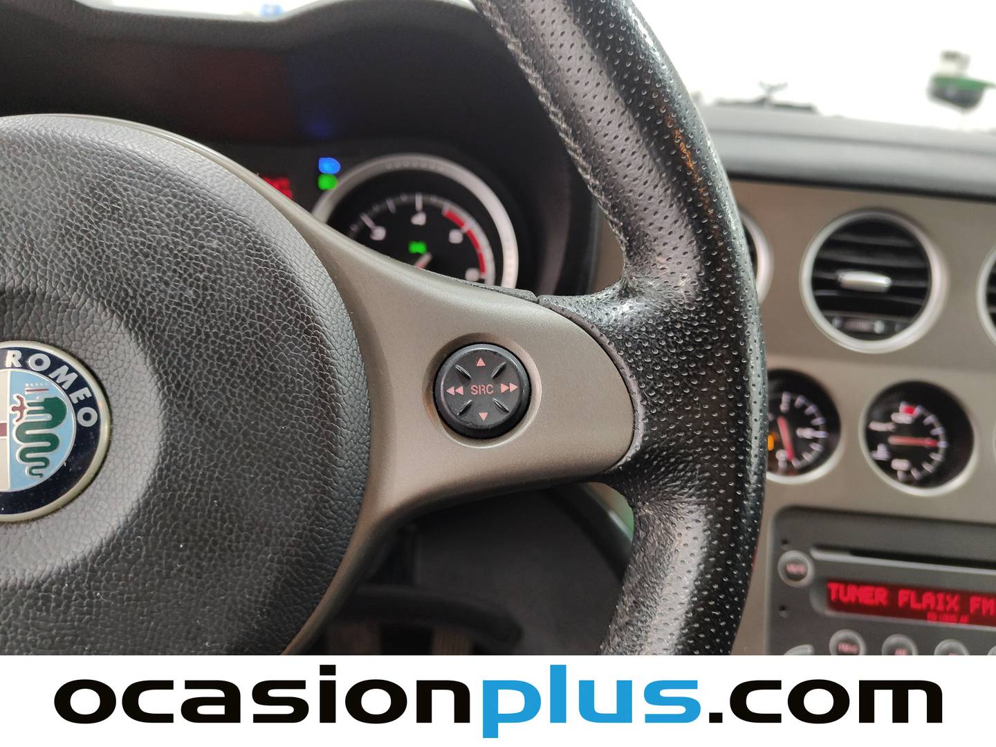 Equipamiento del Alfa Romeo 159 Alfa Romeo 159 1.9 JTD 8v Distinctive (120 CV)