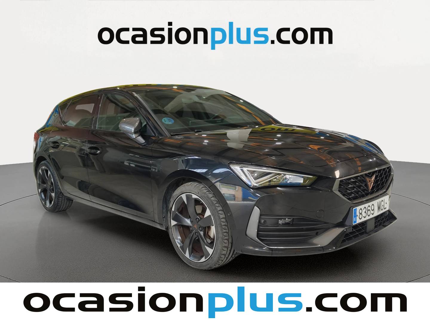 Foto delantera Cupra León Cupra León 1.5 eTSI DSG (150 CV) derecha