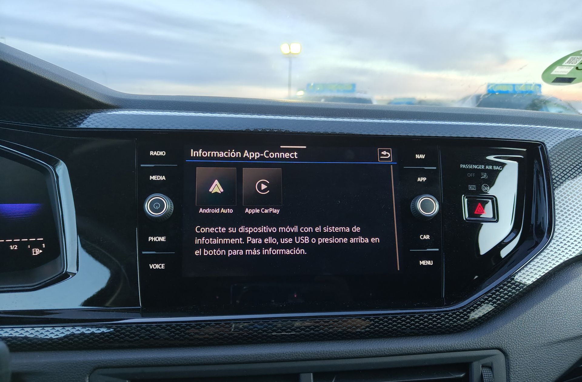 Volkswagen Polo ``más`` 1.0 TSI DSG - foto 7