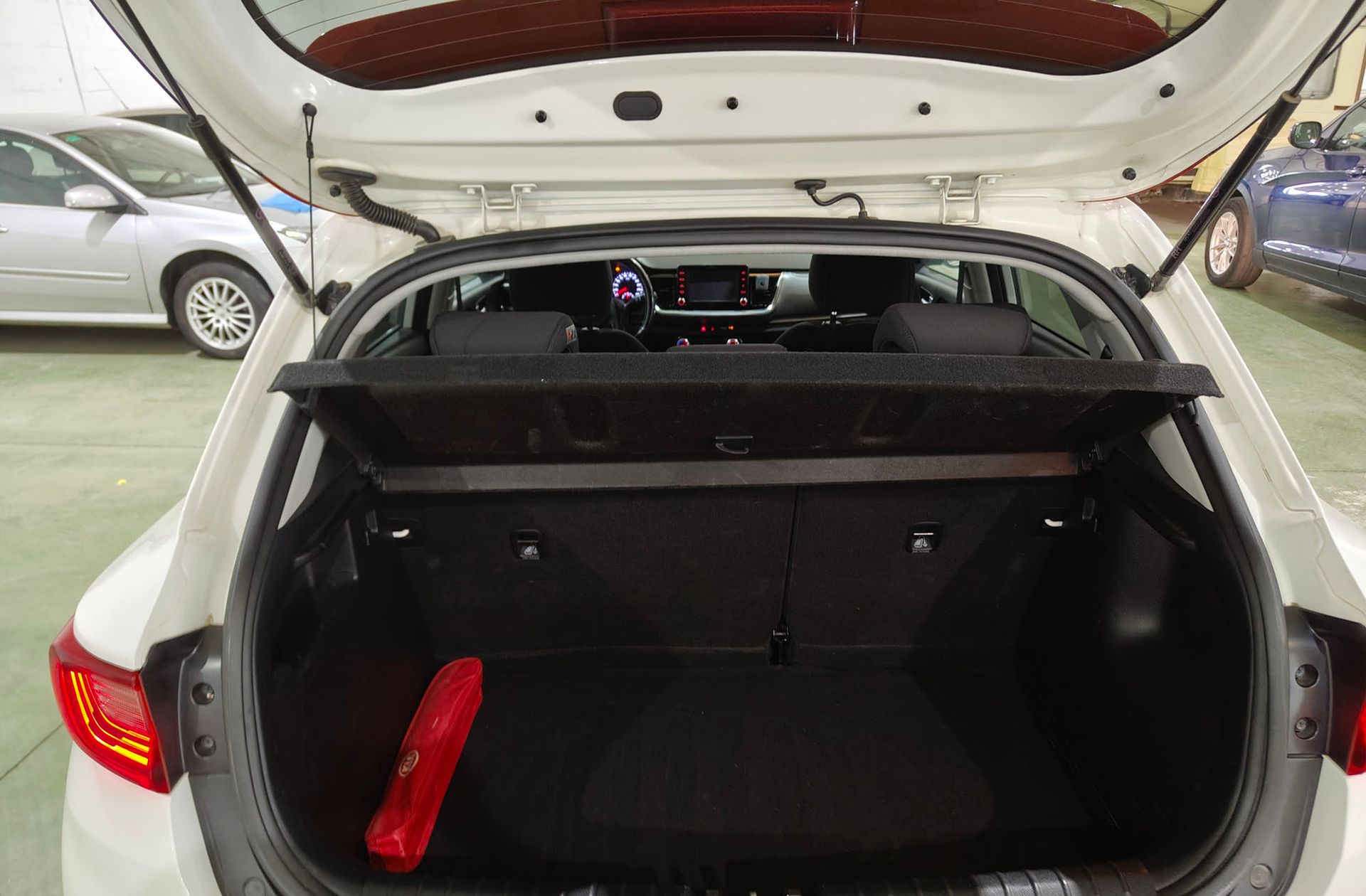Kia Stonic 1.0 T-GDi Drive - foto 15