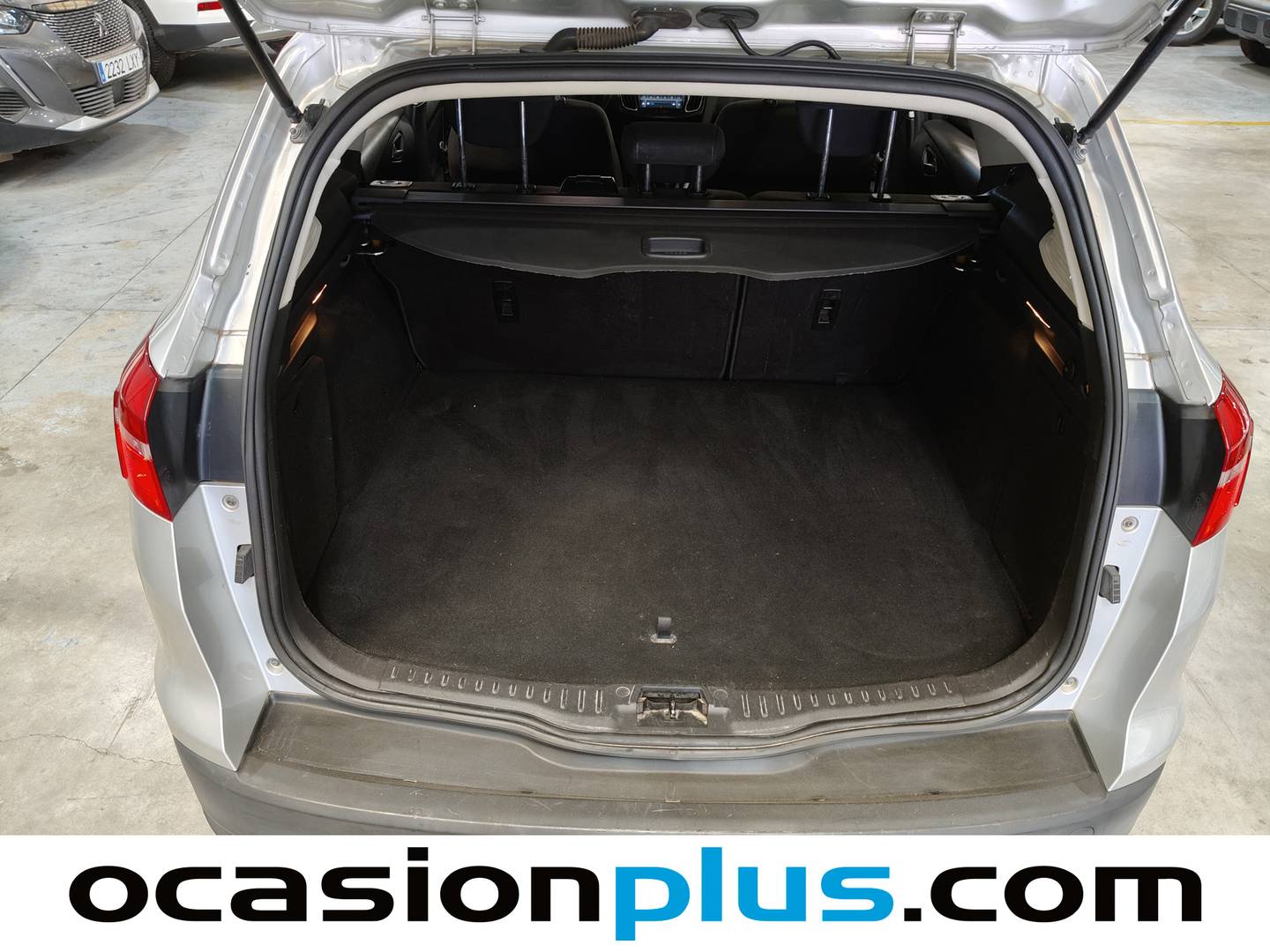 Foto asientos delanteros Ford Focus Ford Focus 1.5 TDCi Business (120 CV)