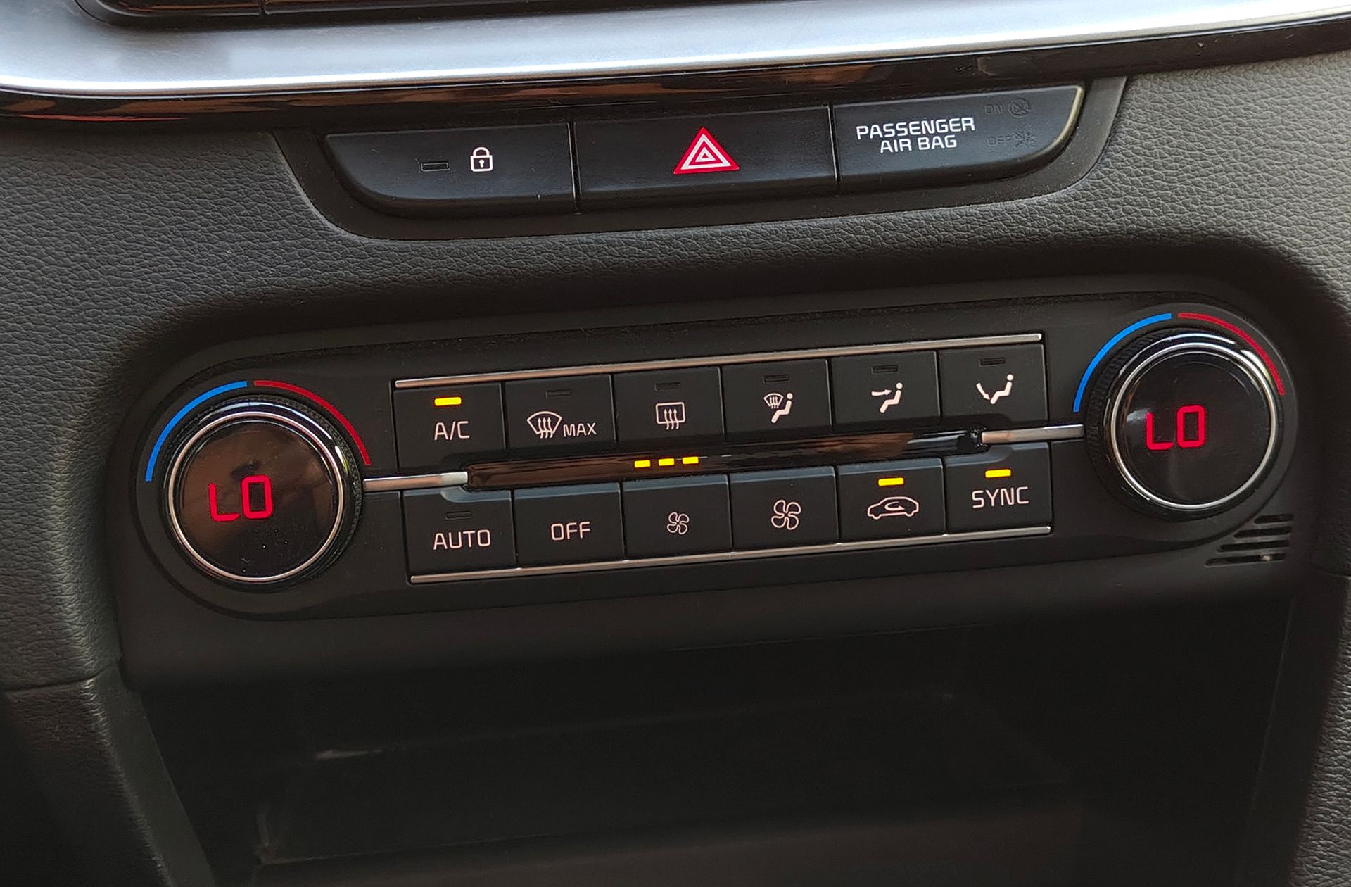 Kia XCeed 1.5 MHEV iMT Tech - foto 33