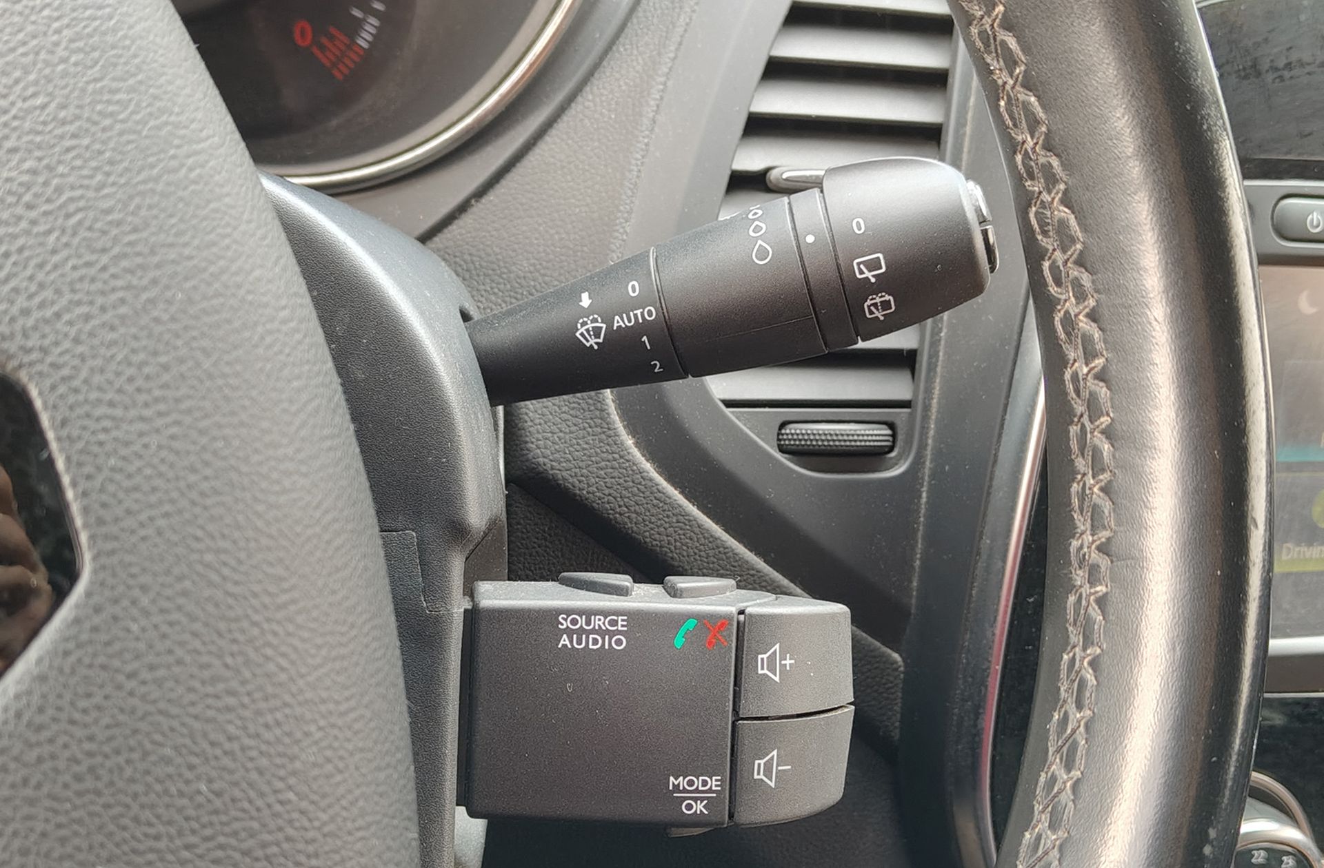 Renault Captur Zen Energy TCe - foto 26