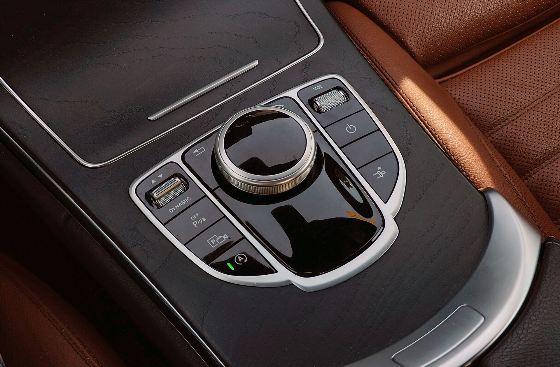 Mercedes-Benz Clase C C 200 Coupe Pack AMG - foto 26