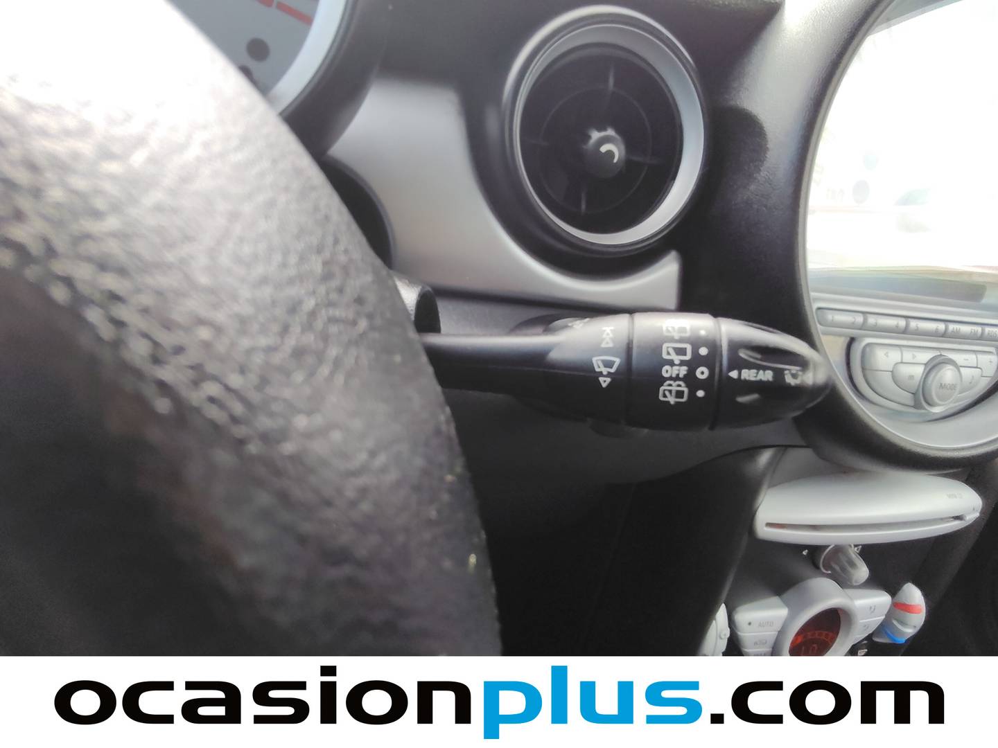 Equipamiento del Mini MINI Mini MINI One (75 CV)
