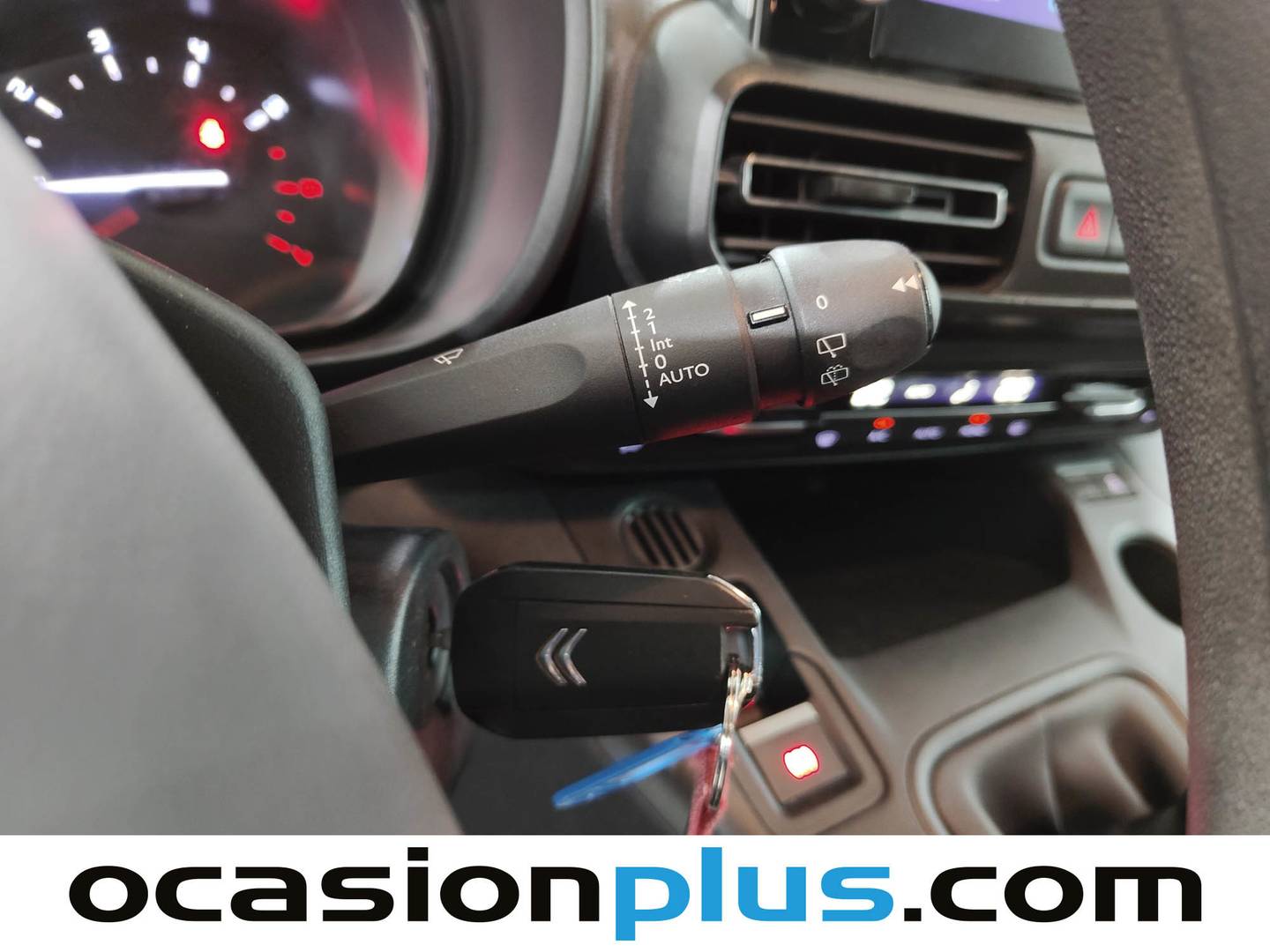 Citroën Berlingo Citroën Berlingo PureTech 110 S&S Talla M Feel (110 CV) seminuevo