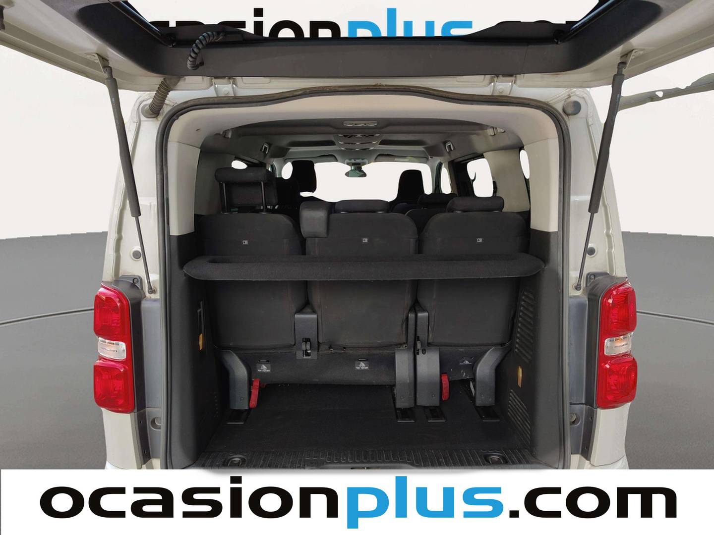 Fotos maletero Citroën Spacetourer Citroën Spacetourer BlueHDi 150 Talla M Rip Curl (150 CV) 8 Plazas