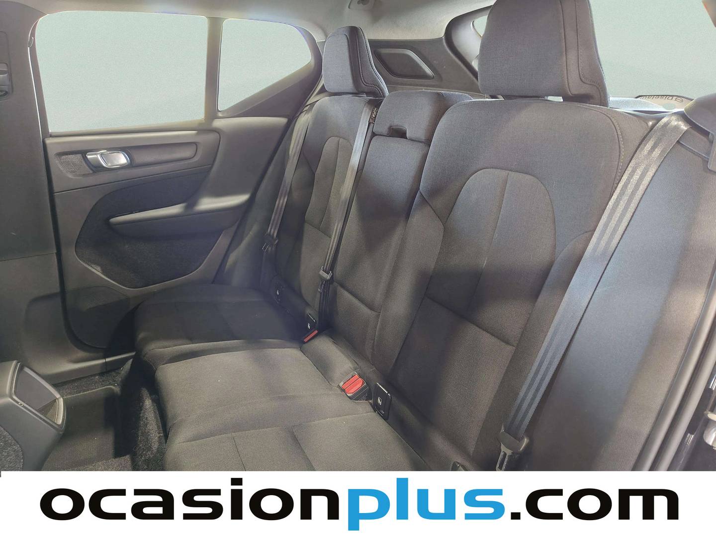 Foto asientos traseros Volvo XC40 Volvo XC40 T3 (156 CV)