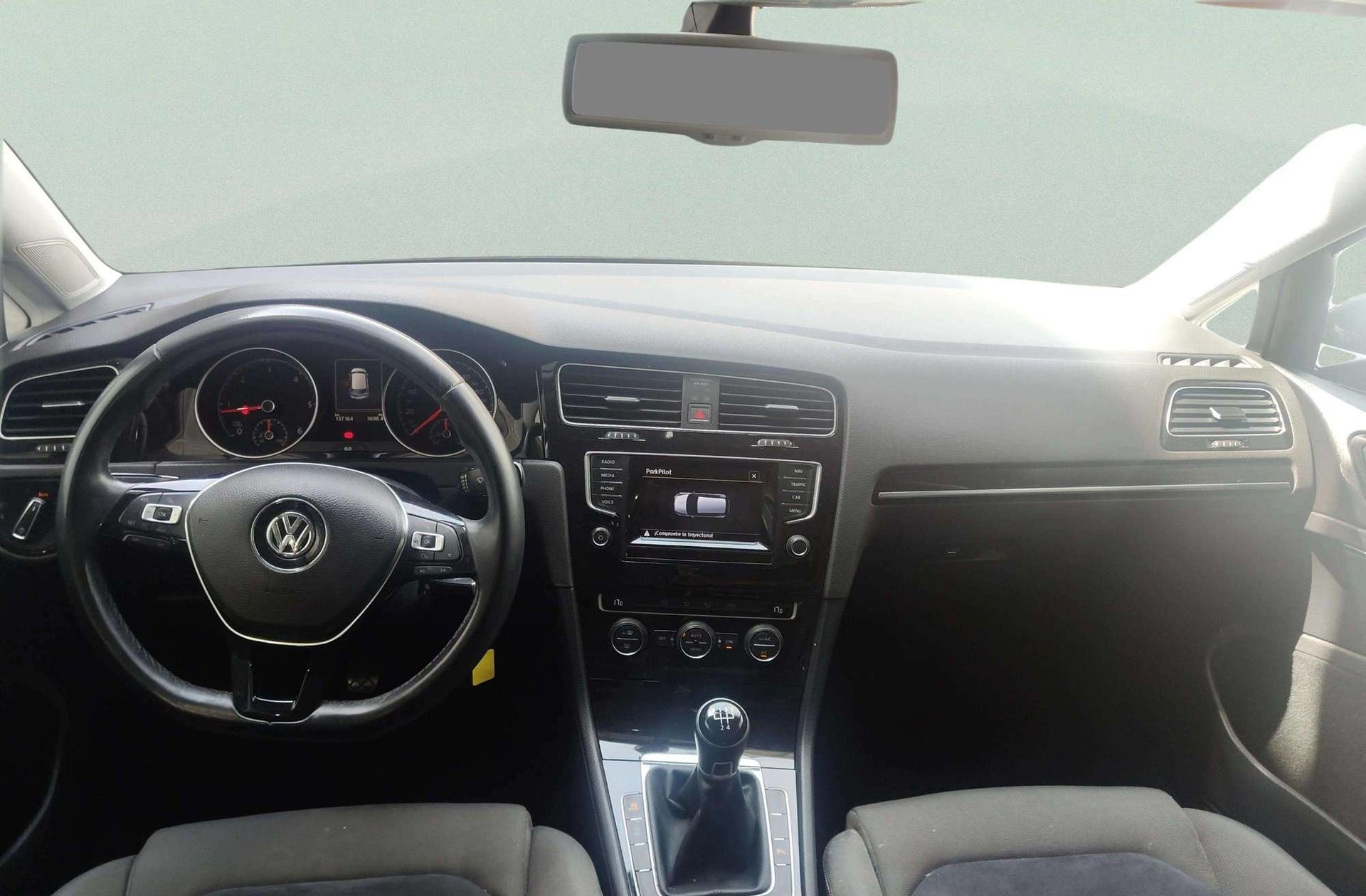 Volkswagen Golf Sport 1.6 TDI CR BMT Pack R-Line - foto 6