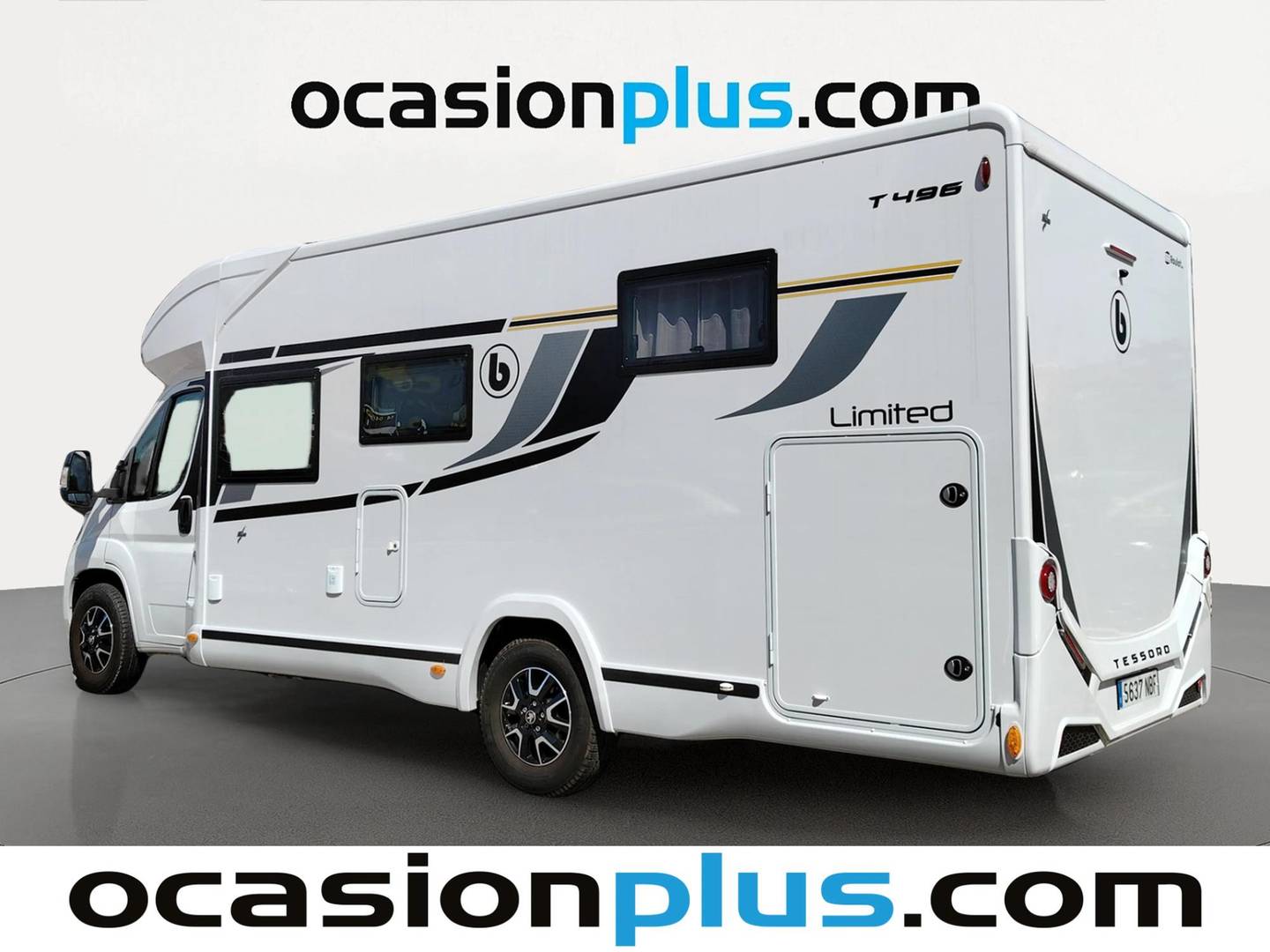 Foto trasera Benimar Tessoro 496 Benimar Tessoro 496 Limited (165 CV) 5 Plazas izquierda