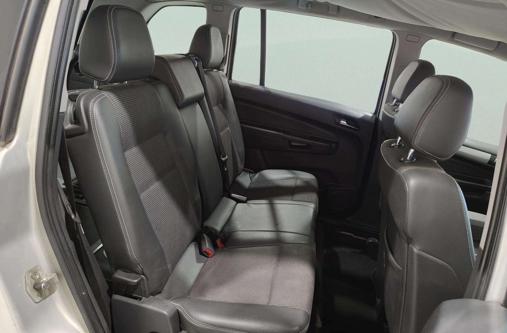 Opel Zafira 1.8 16v Cosmo - foto 15