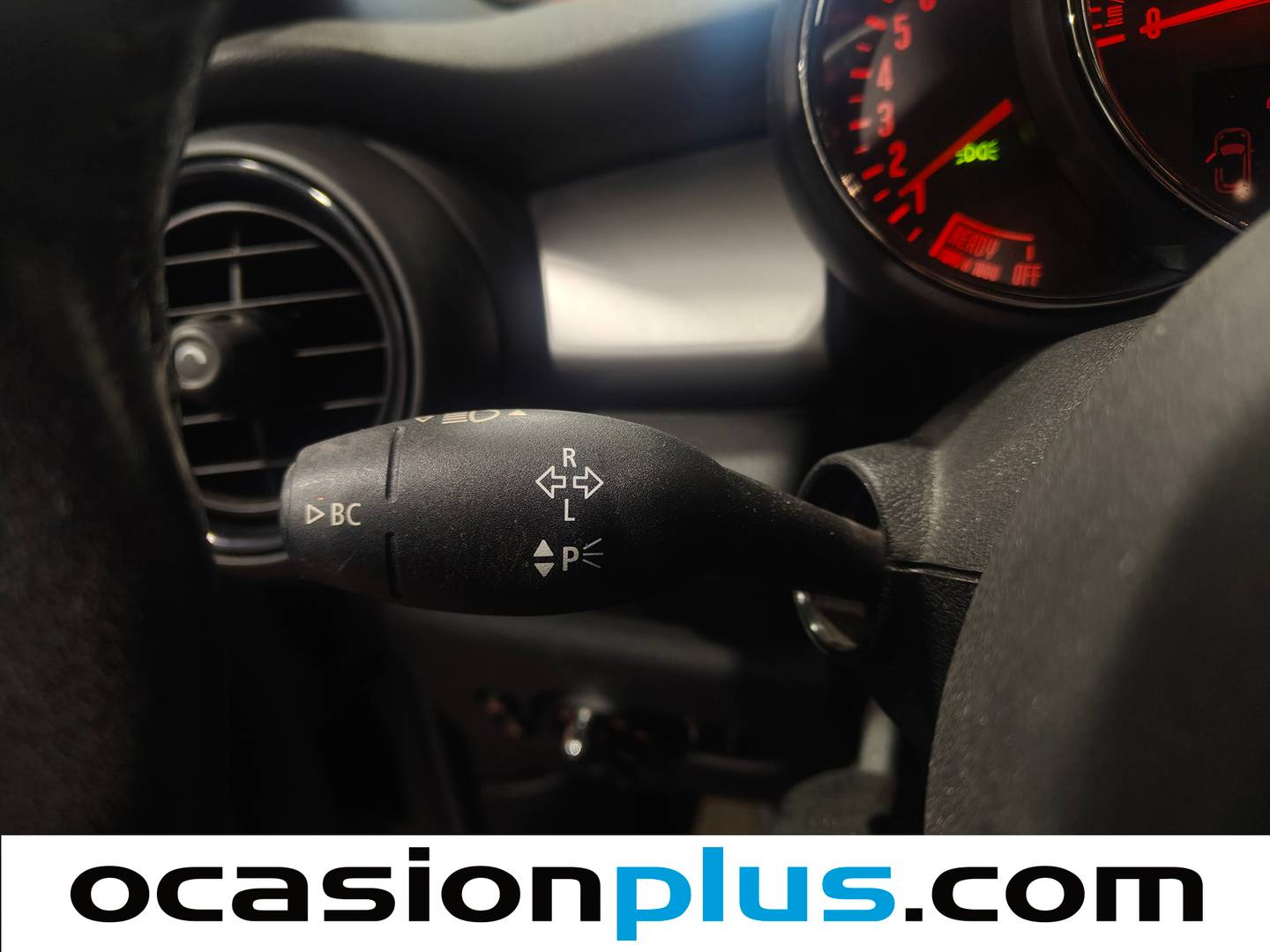 Equipamiento del Mini MINI Mini MINI Cooper 5 Puertas (136 CV)