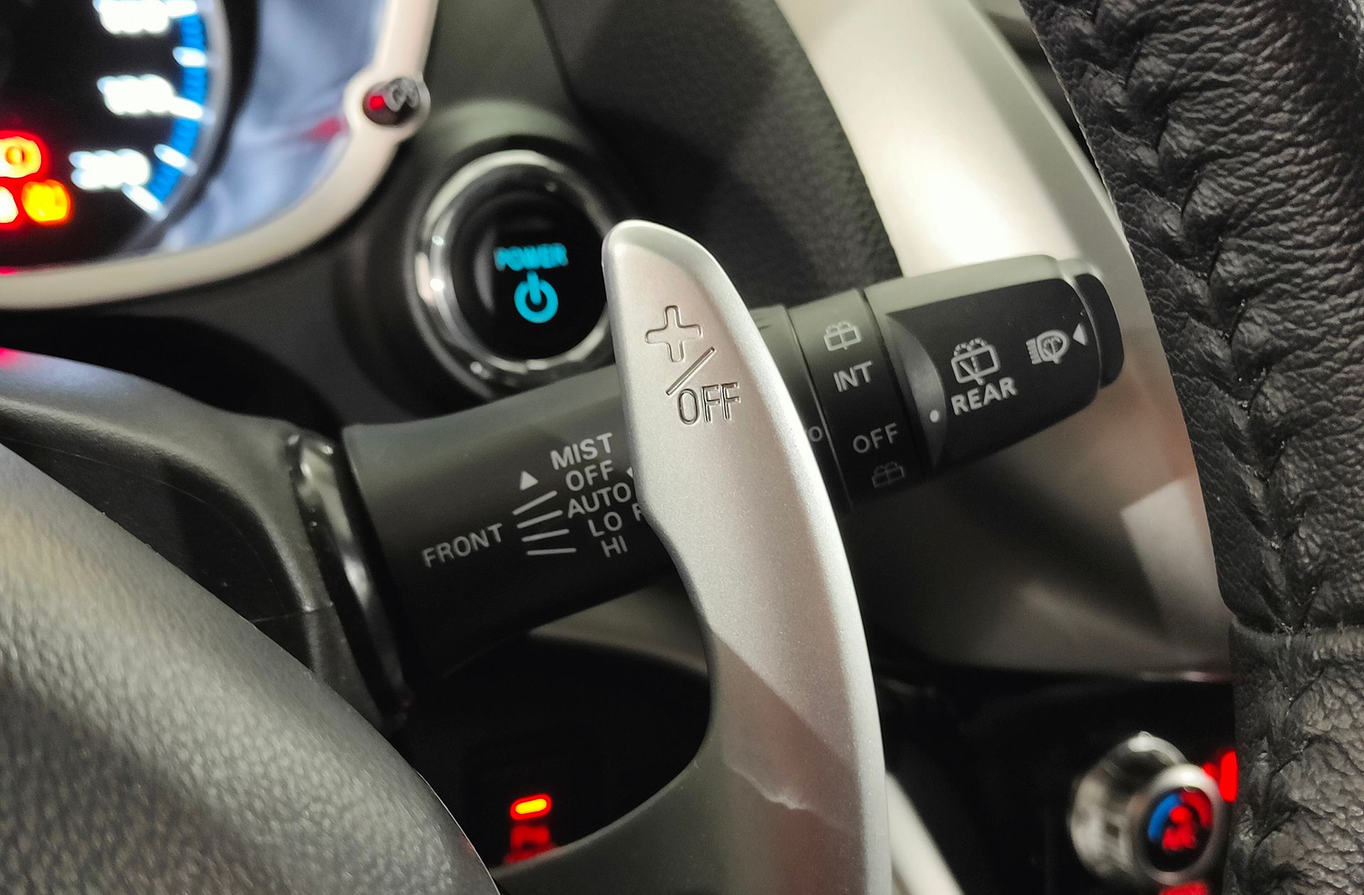 Mitsubishi Eclipse Cross 2.4 PHEV Kaiteki 4WD - foto 33