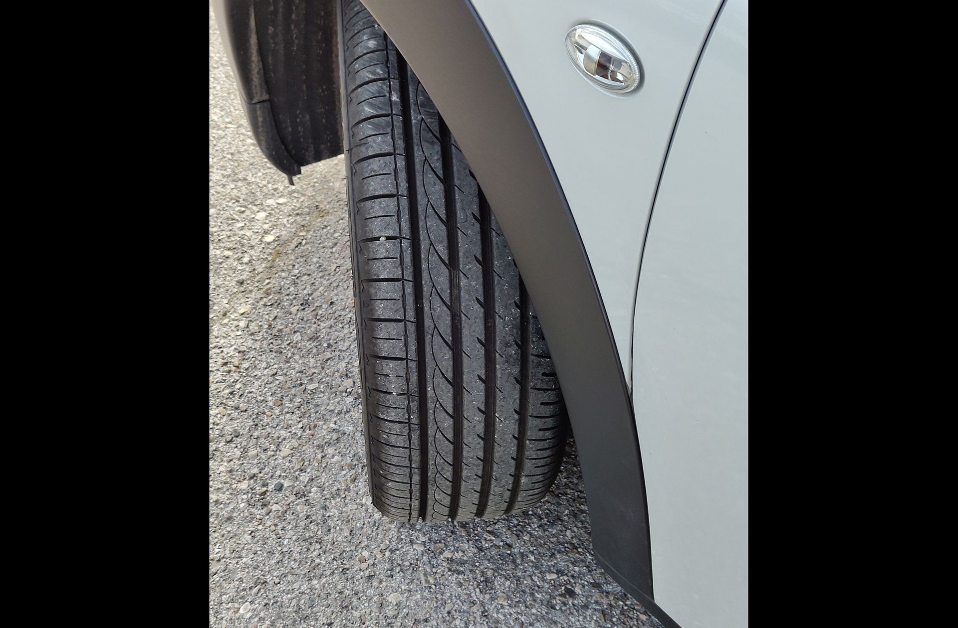 Citroën C4 Cactus e-HDI 92 Shine ETG6 - foto 28