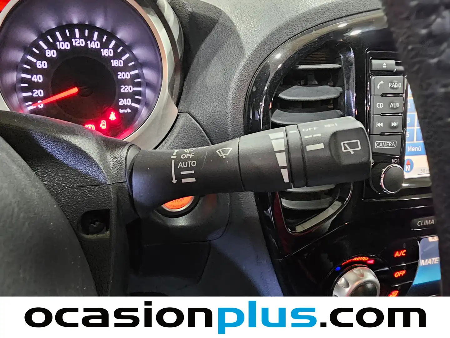 Foto Nissan JUKE Nissan Juke 1.2 DIG-T N-Connecta 4x2 (115 CV)