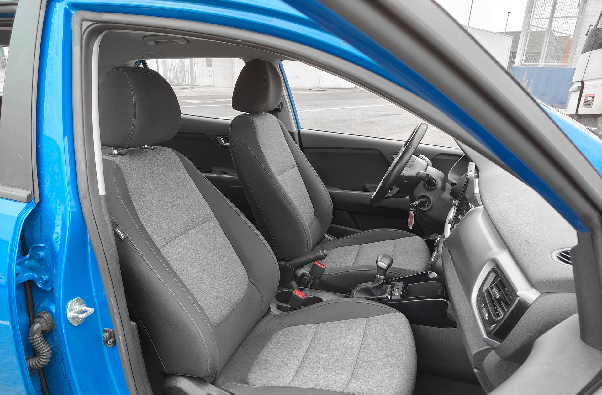 Kia Stonic 1.0 T-GDi Drive DCT - foto 19