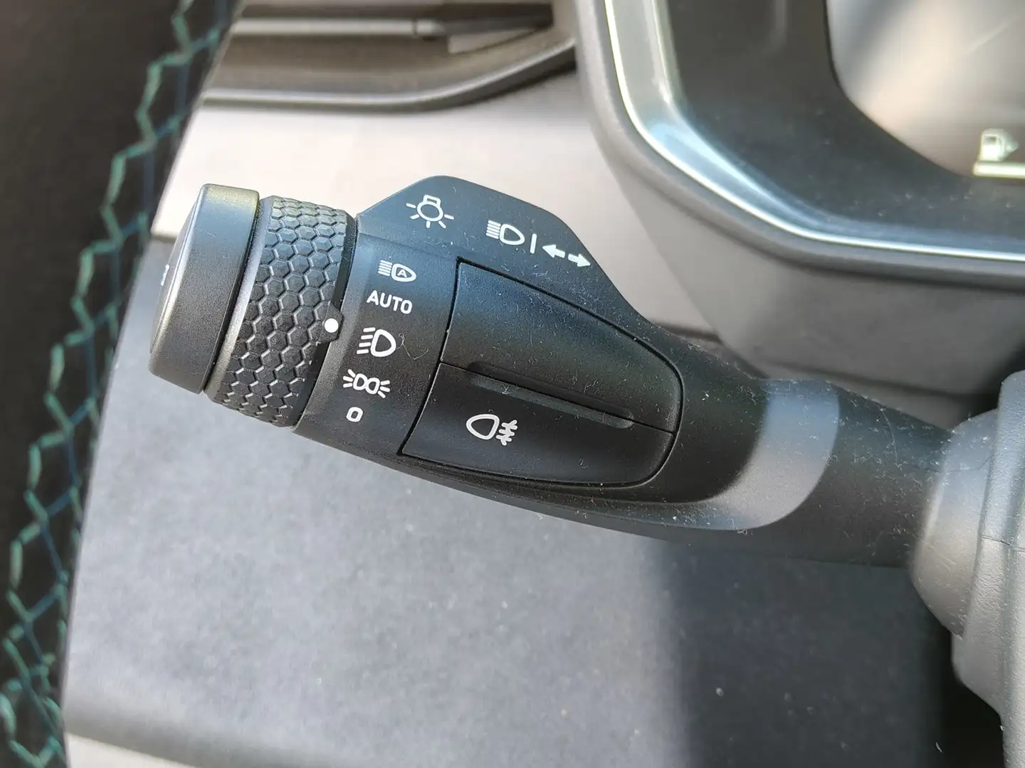 Foto Lynk & Co 01 Lynk & Co 01 1.5 HEV (197 CV)