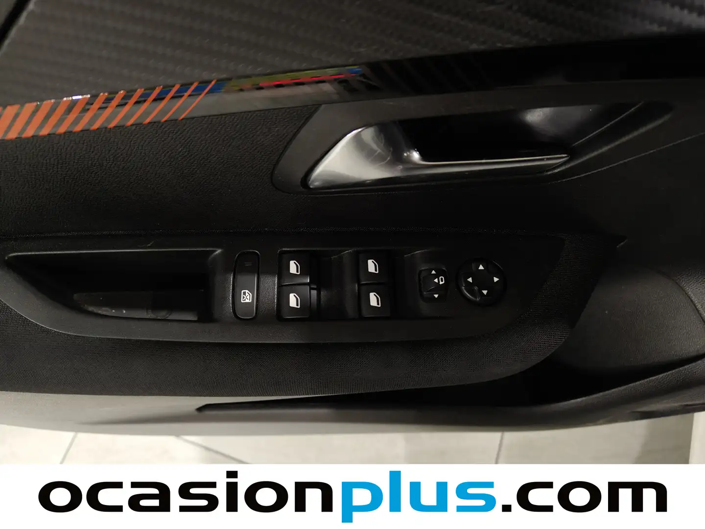 Foto Peugeot 208 Peugeot 208 PureTech 100 Active Pack (100 CV)