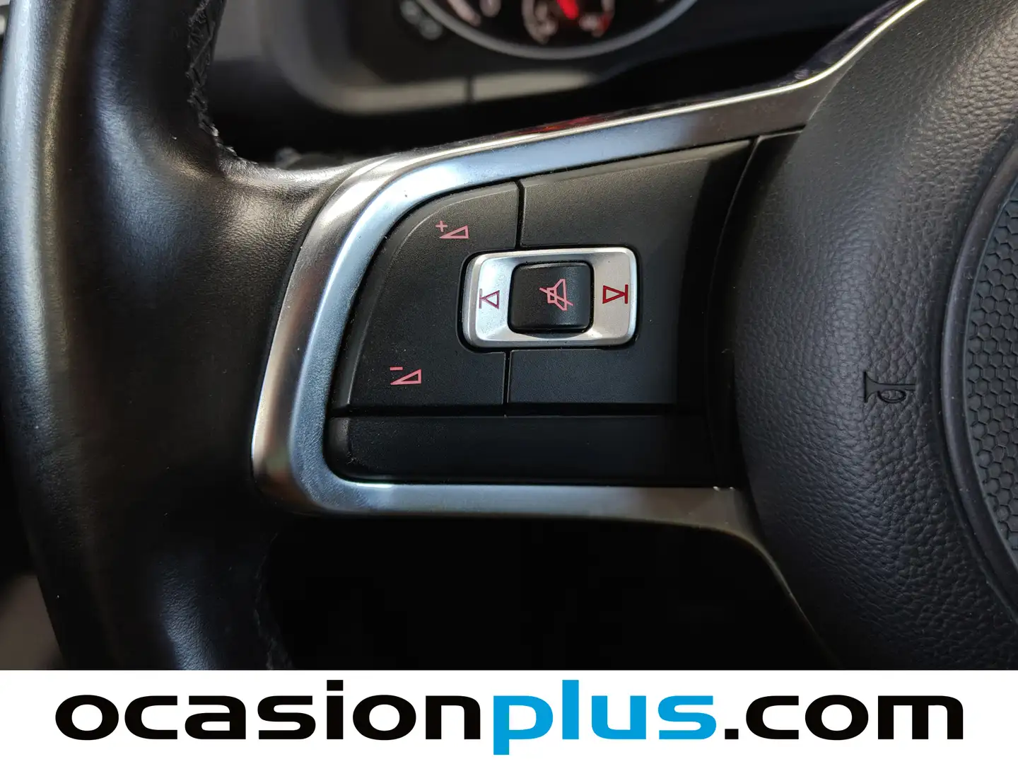 Foto Volkswagen Scirocco Volkswagen Scirocco Typhoon by R-Line 2.0 TSI BMT (180 CV)