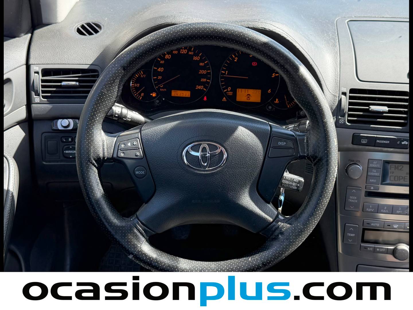 Extras y acabados del Toyota Avensis Toyota Avensis 2.2 D-4D Sol (150 CV)