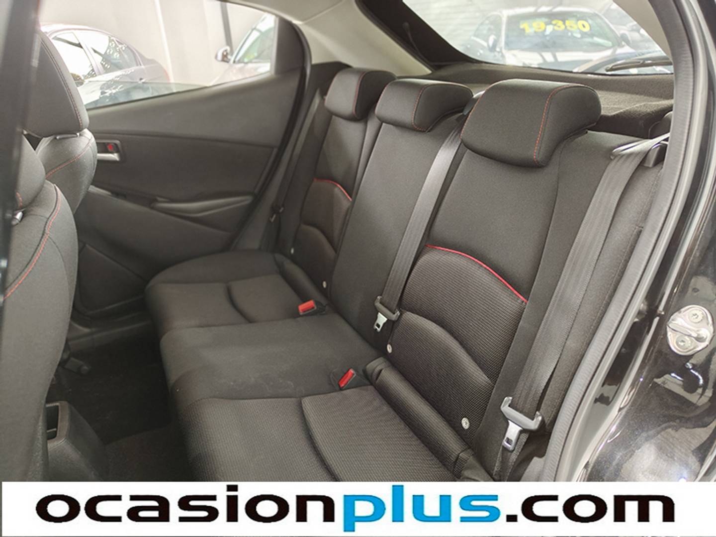 Foto Mazda Mazda2 Mazda Mazda 2 1.5 GE Black Tech Edition (75 CV)