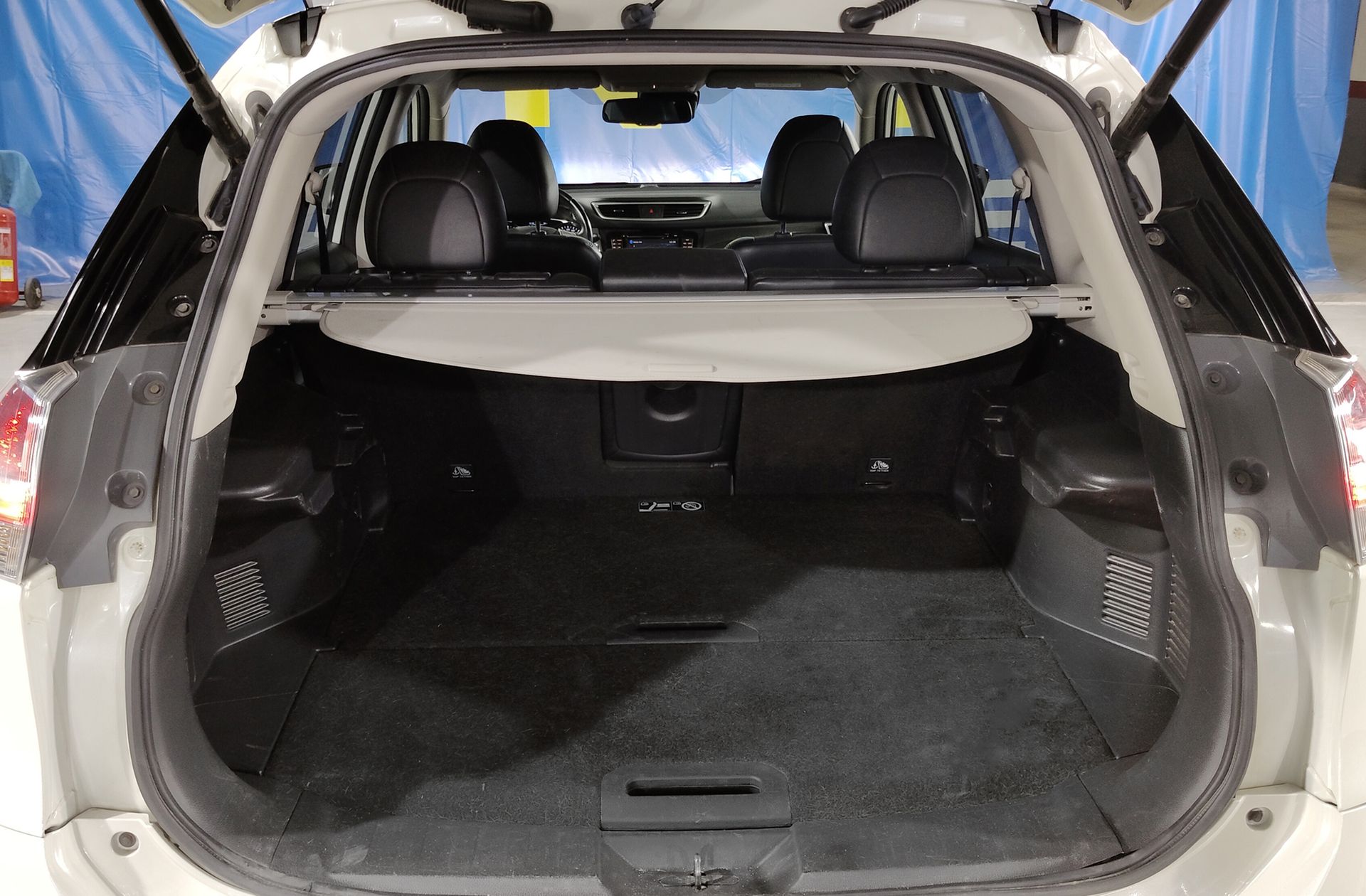 Nissan X-Trail 1.6 dCi Tekna Xtronic - foto 17