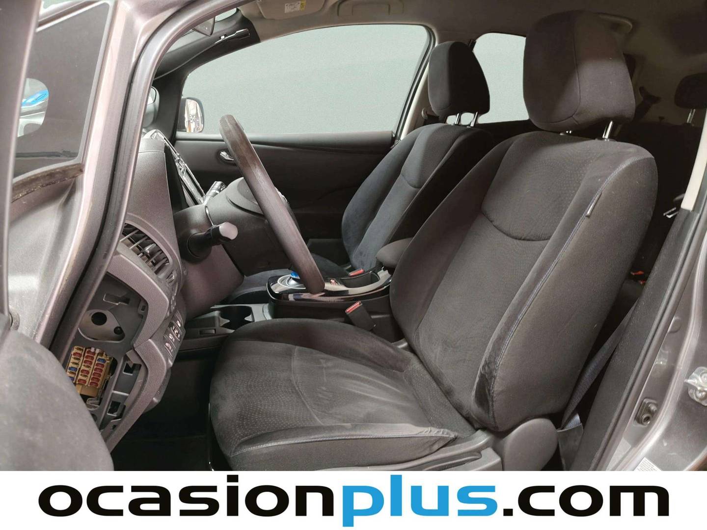 Foto asientos delanteros Nissan LEAF Nissan Leaf 30kWh Acenta (109 CV)