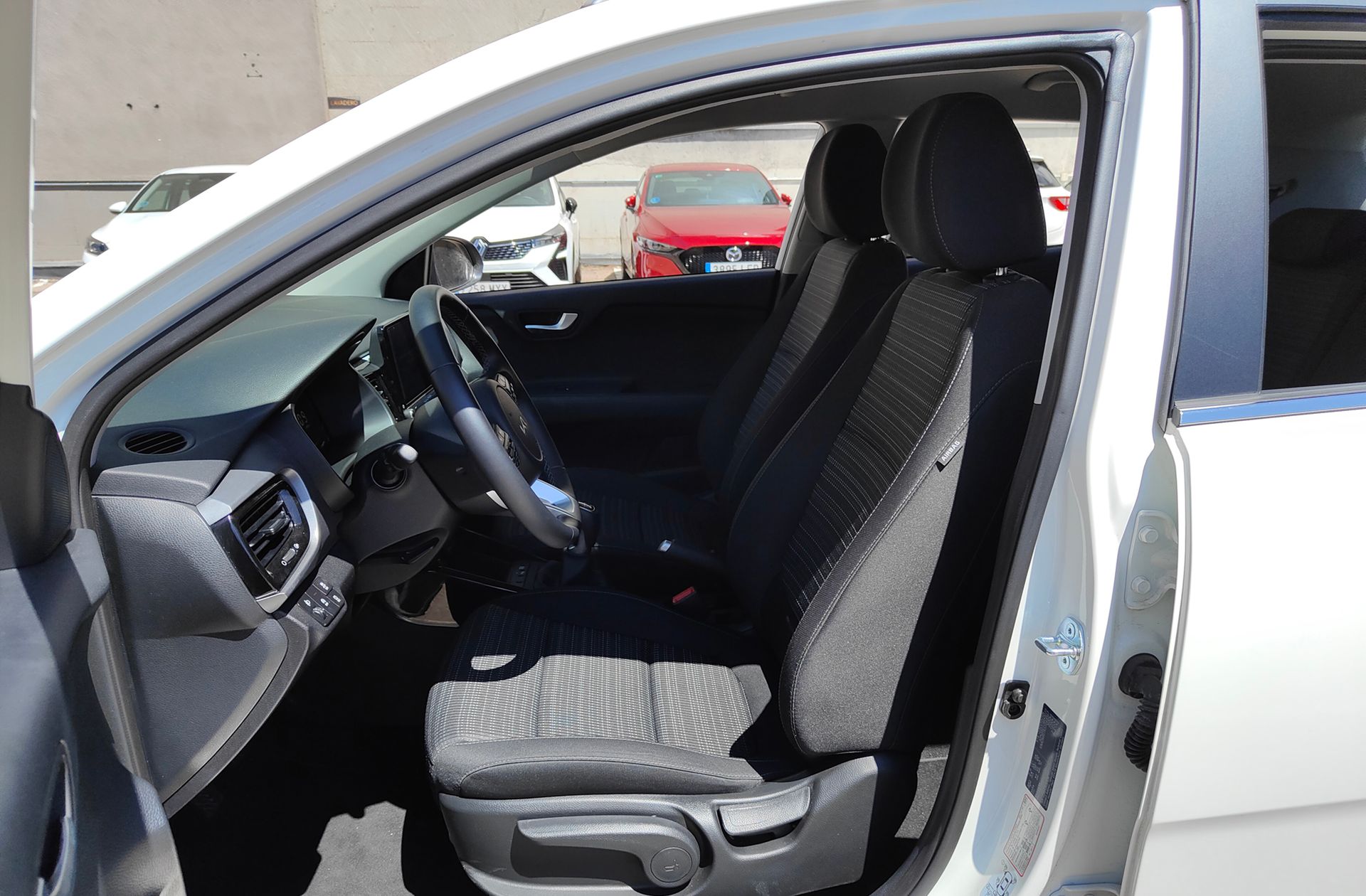 Kia Stonic 1.0 T-GDi MHEV Drive - foto 10